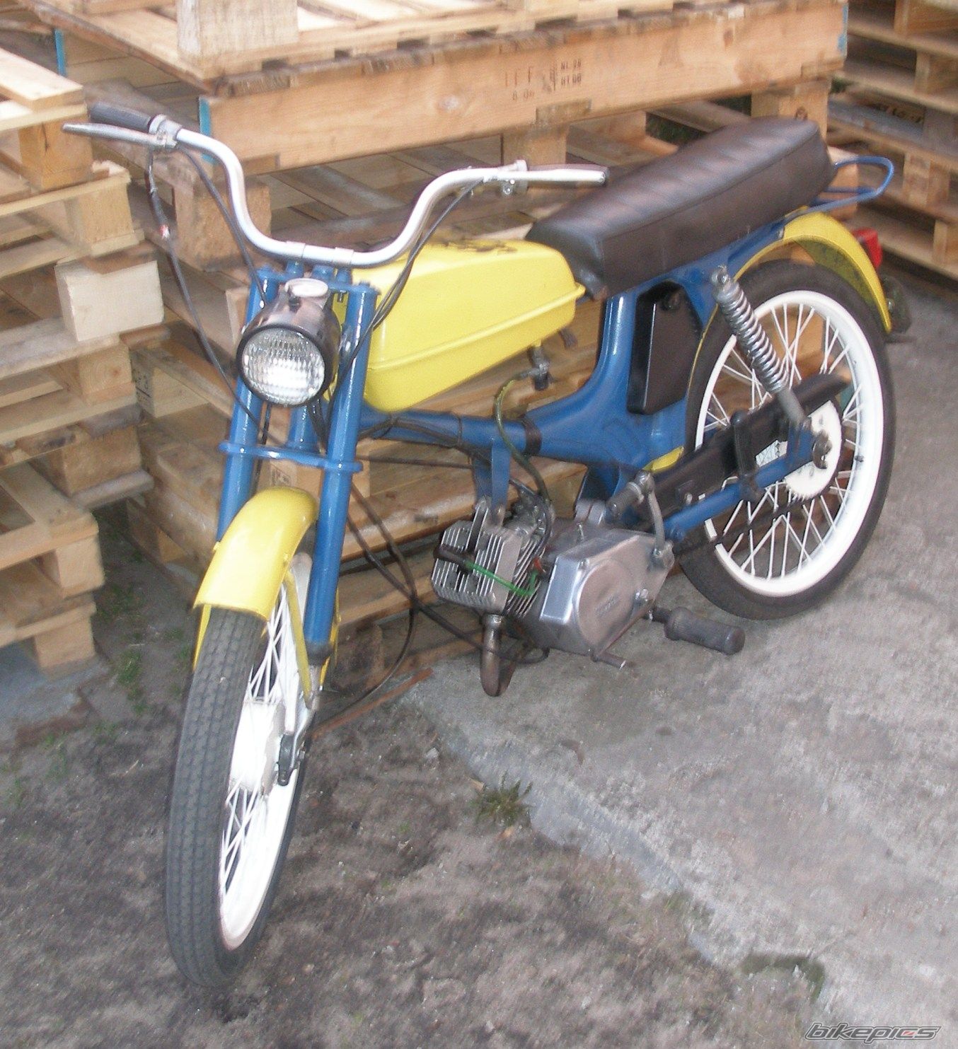 Photo 1211488