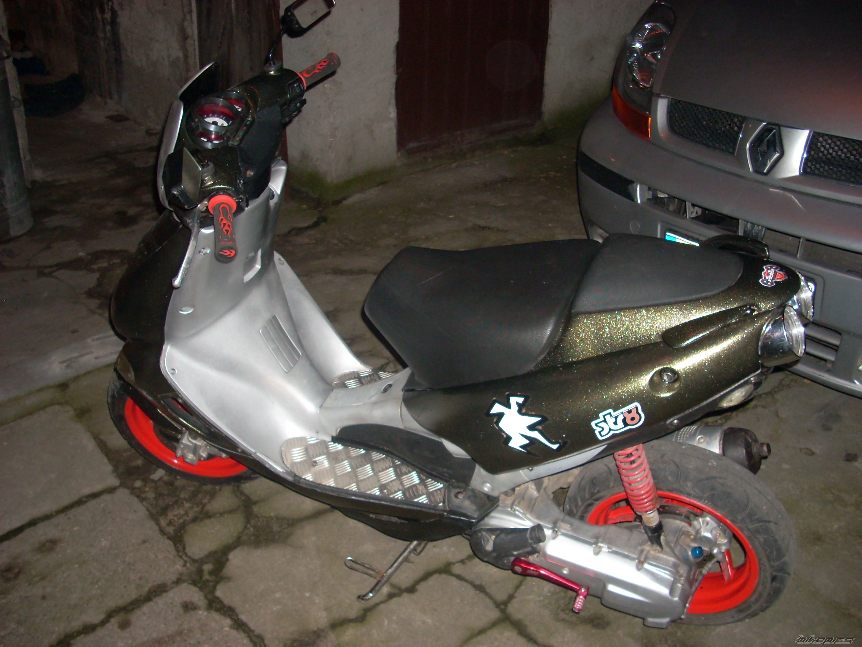 Photo 1211682