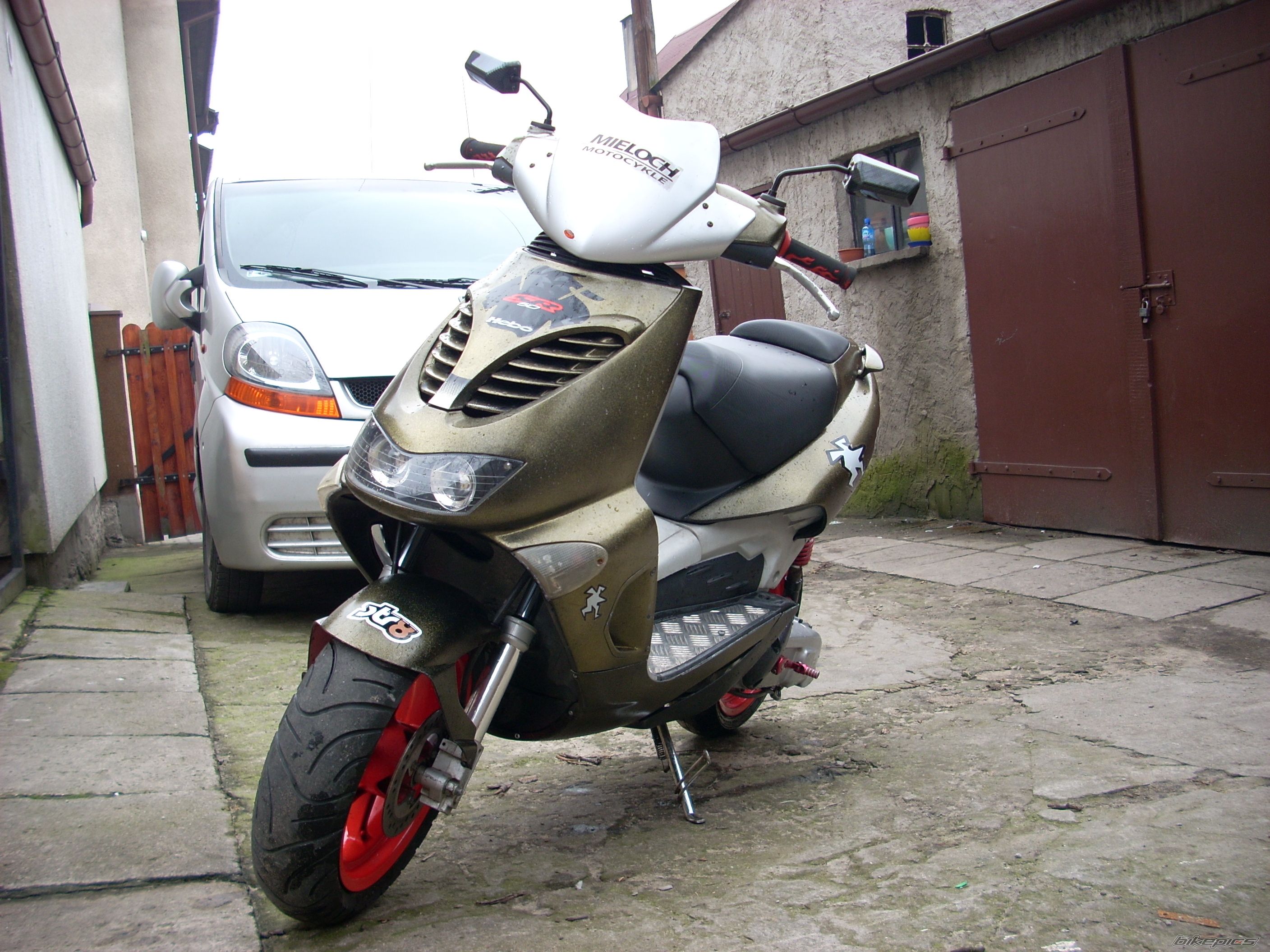 Photo 1211768