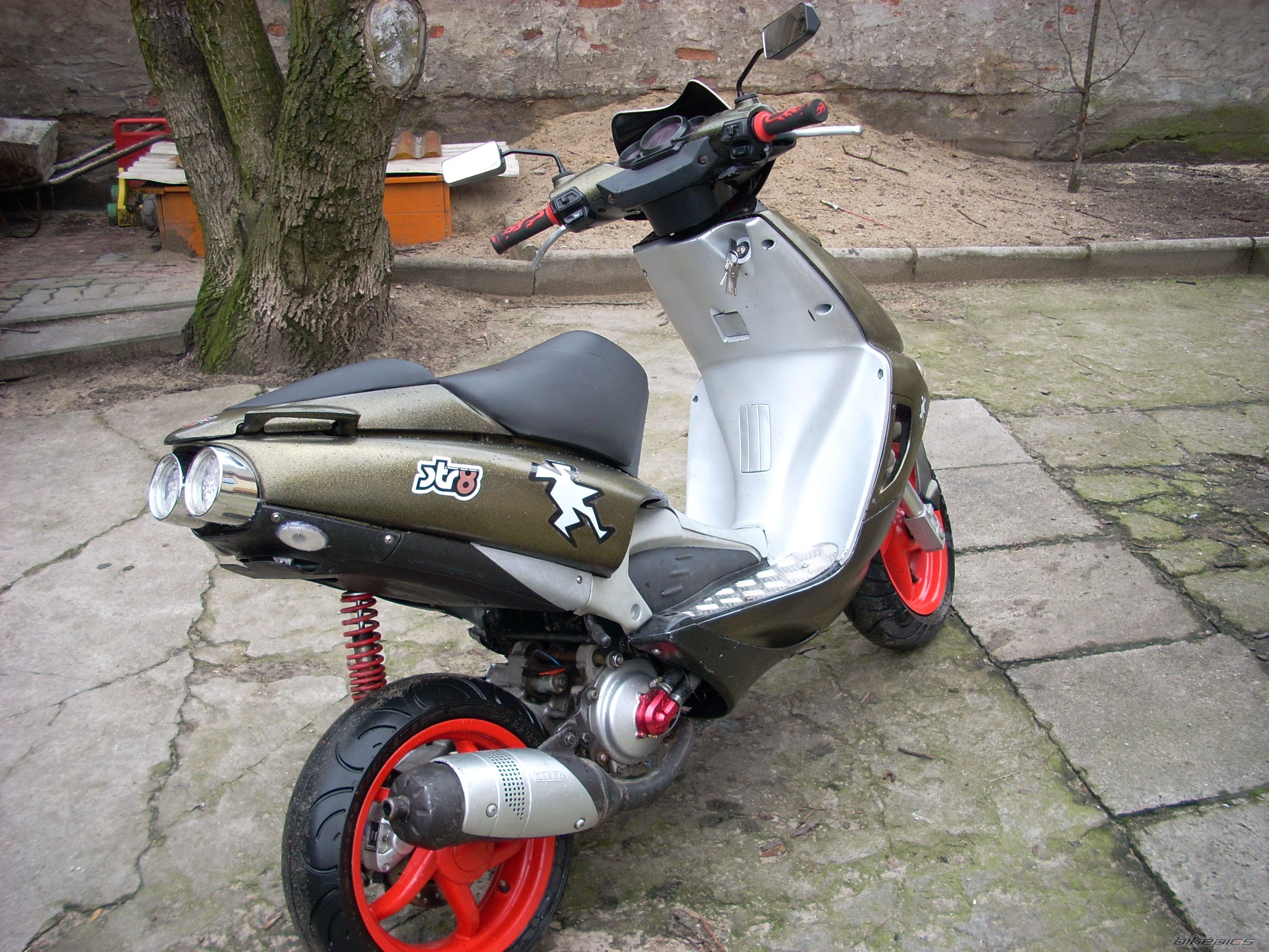 Photo 1211783