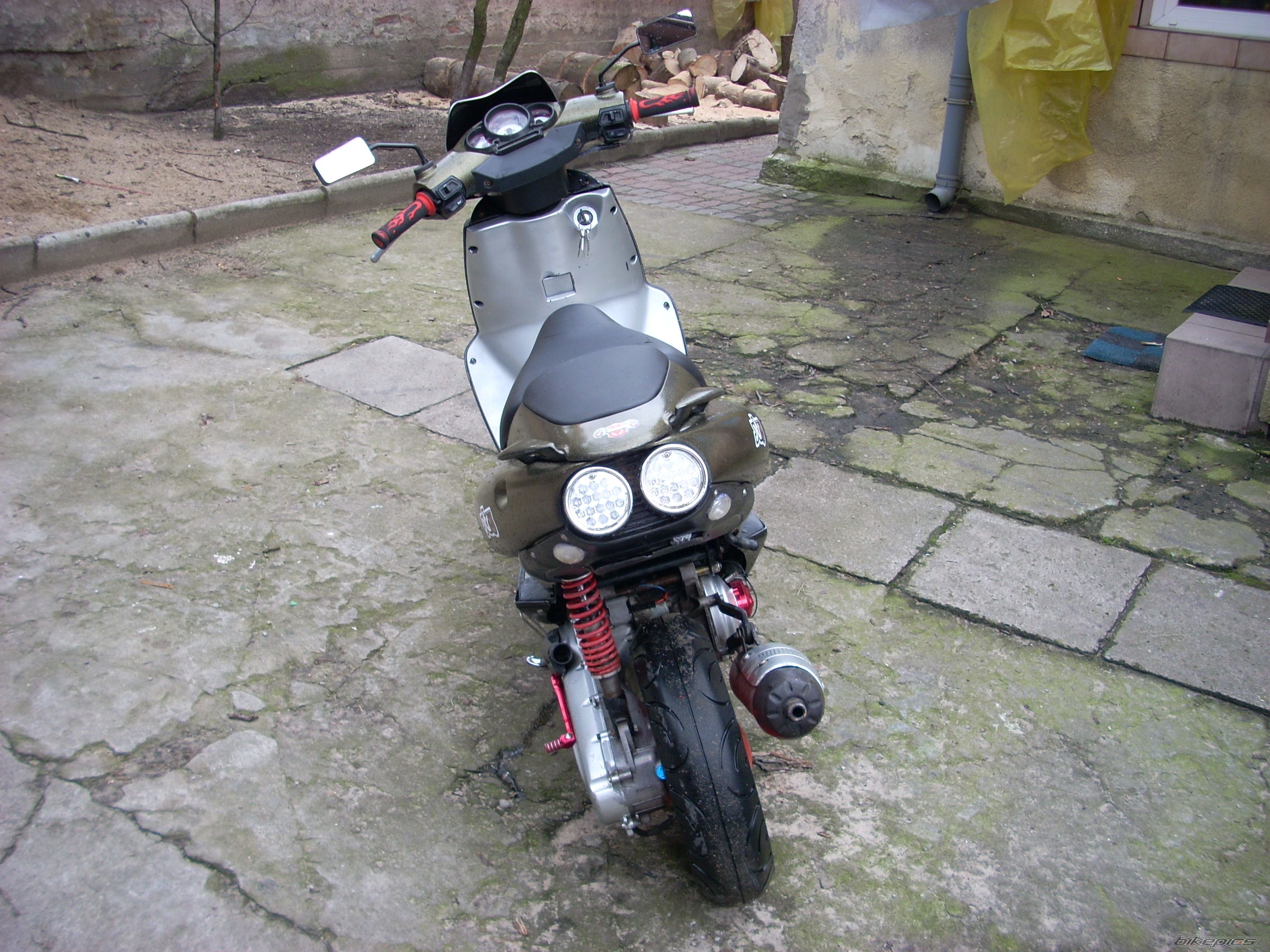 Photo 1211789