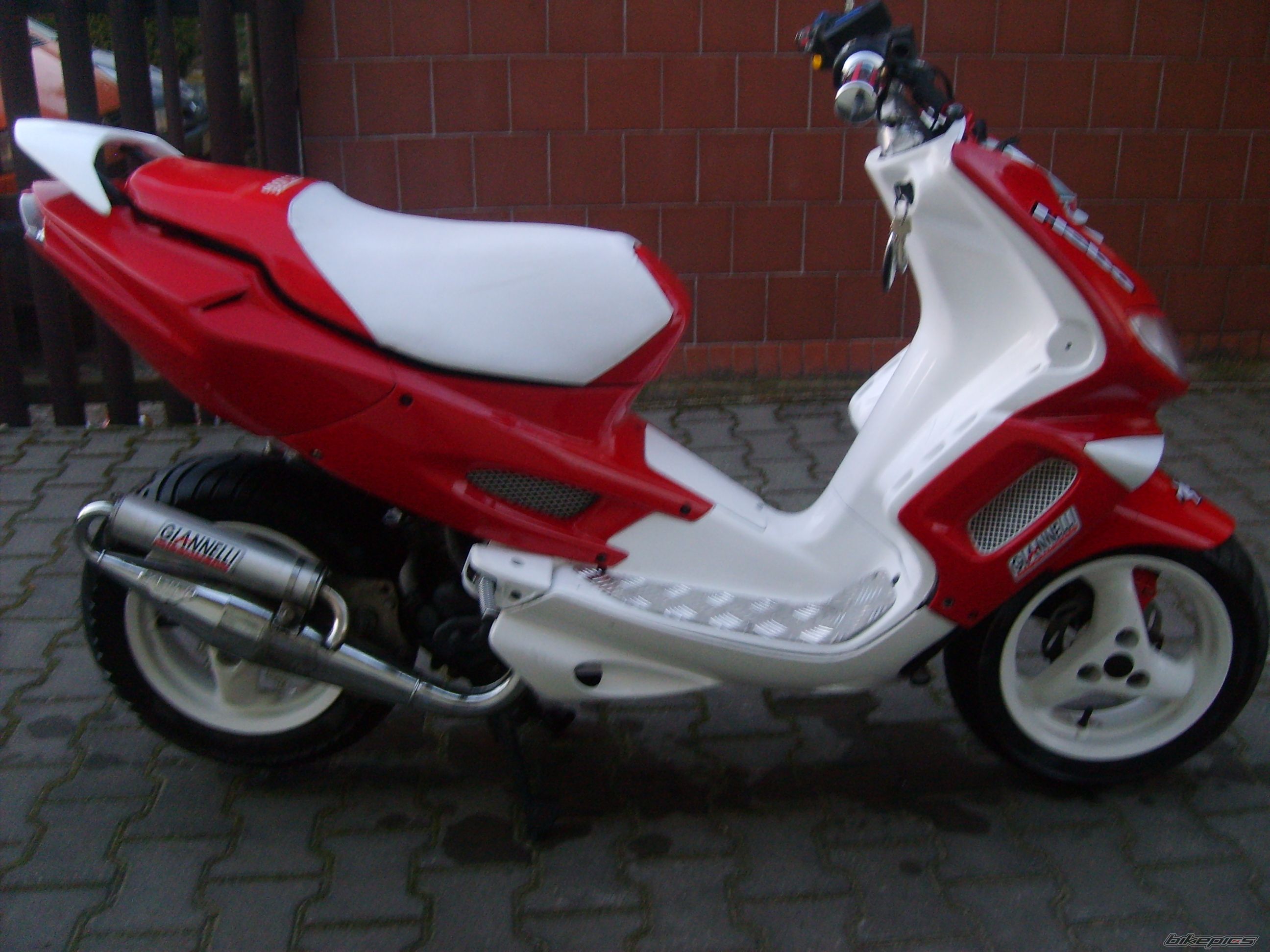 Photo 1211854