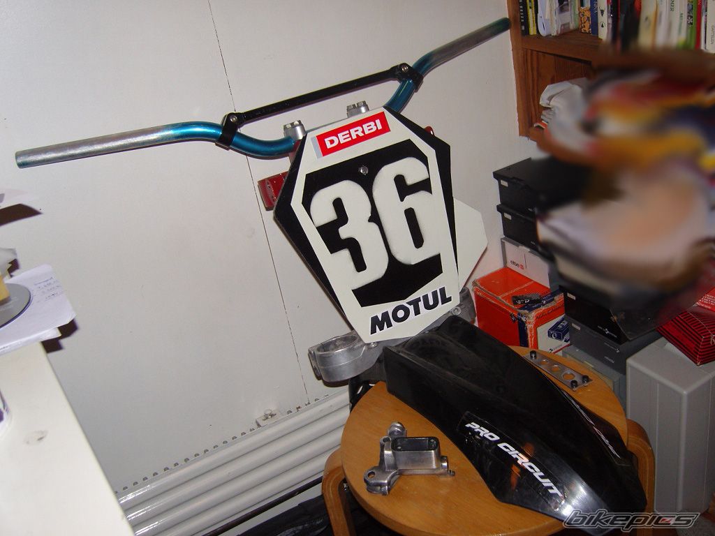 Photo 1211930