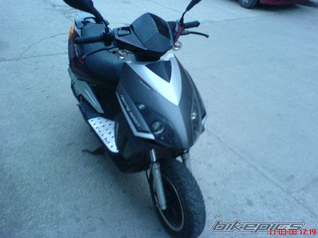 Photo 1213012