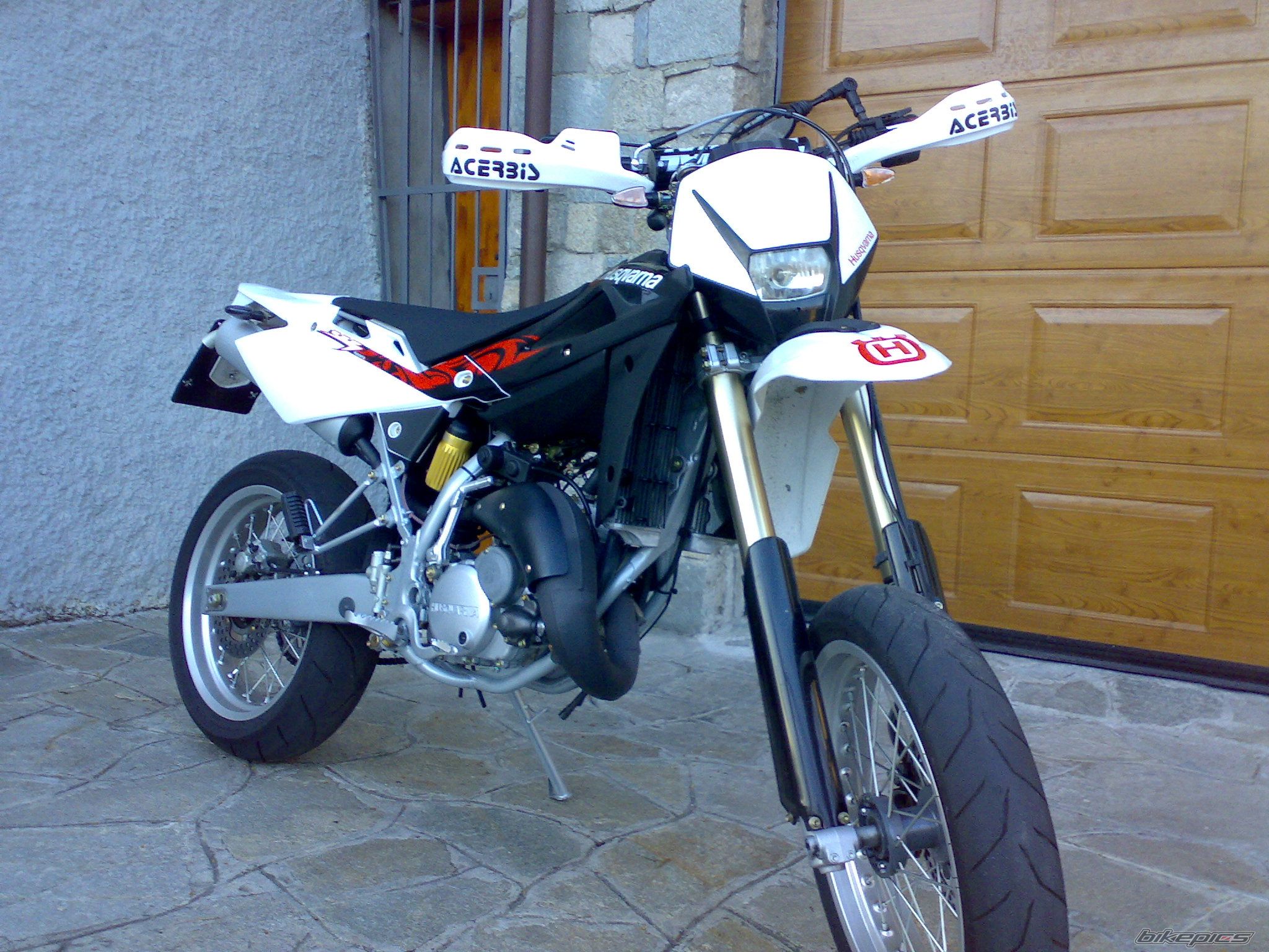 Photo 1213058
