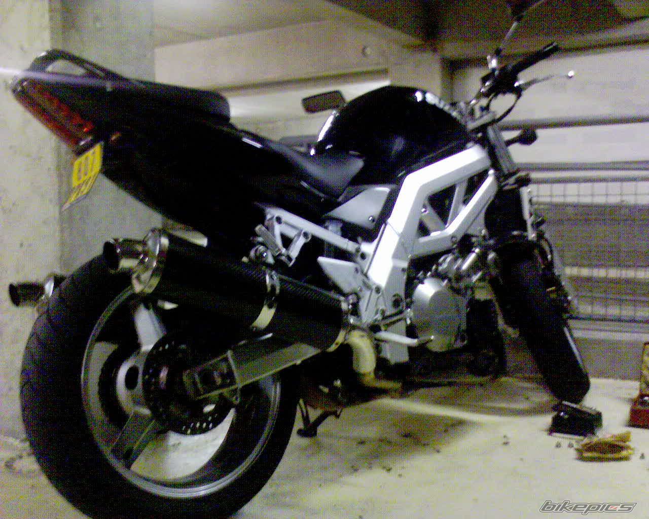Photo 1213174