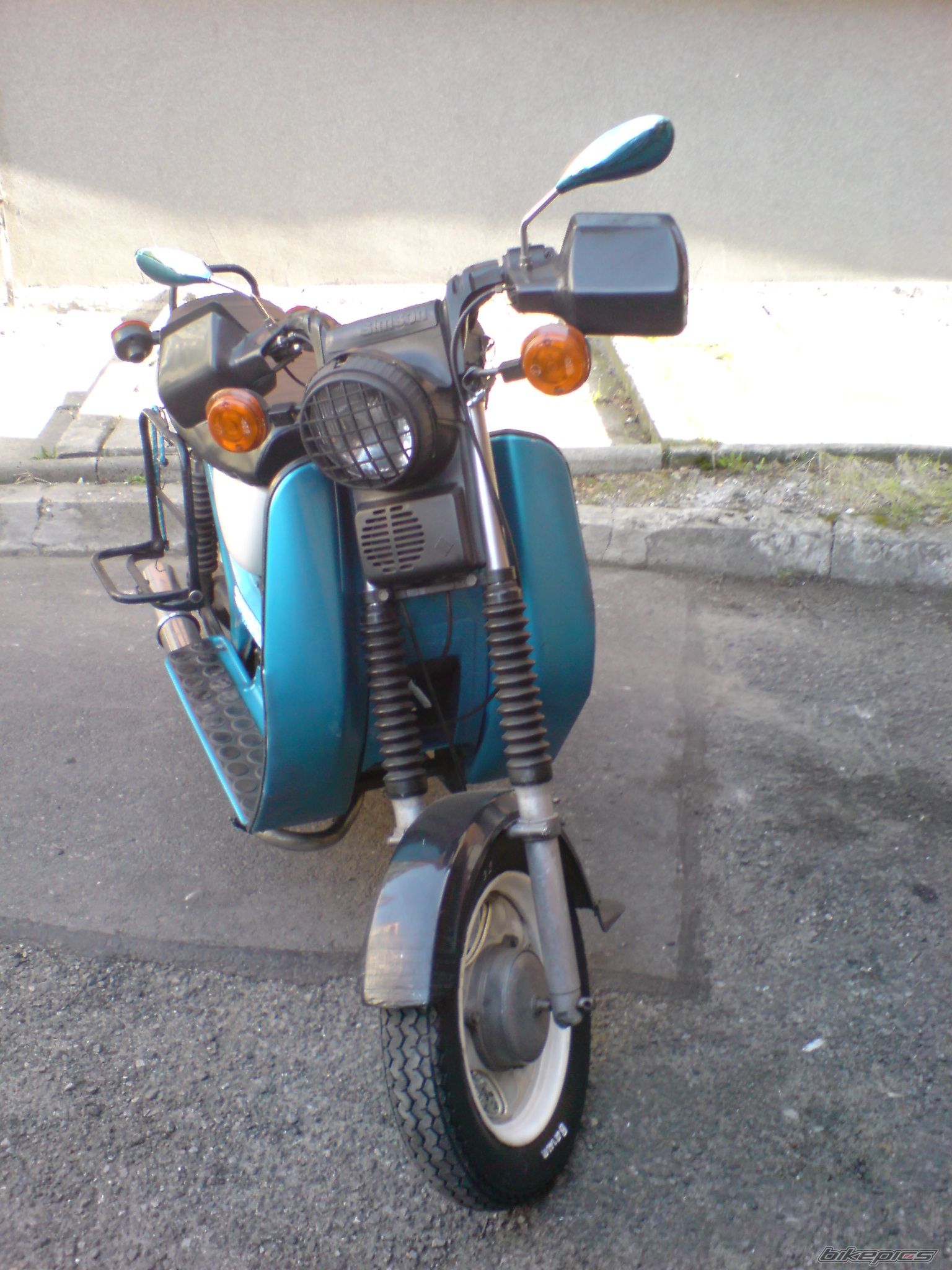 Photo 1213678