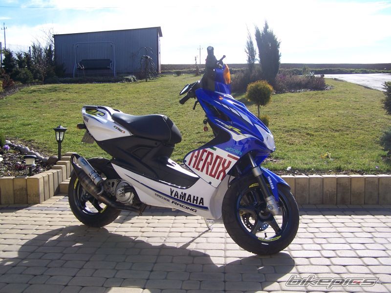 Photo 1213818