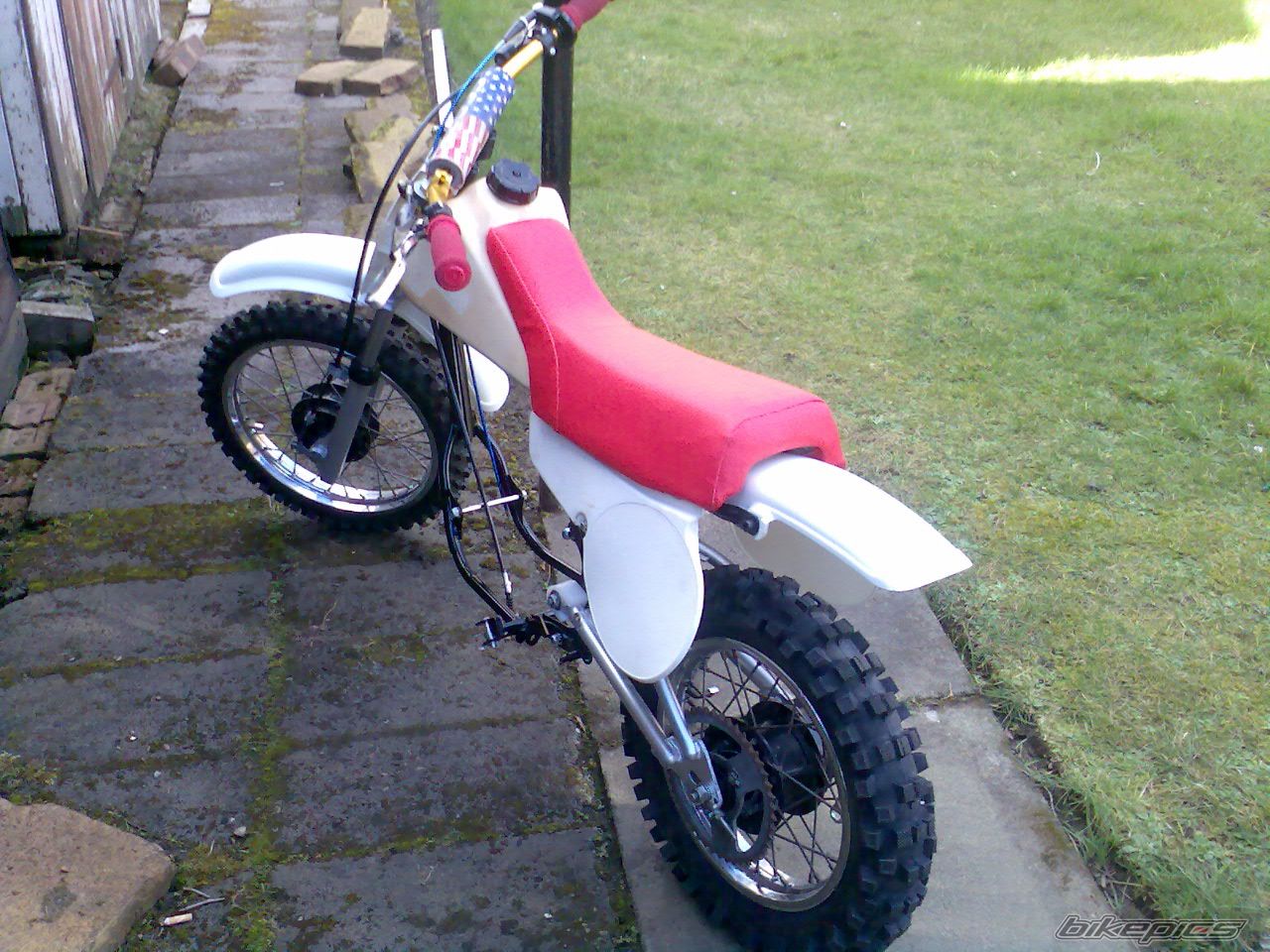 Photo 1213835