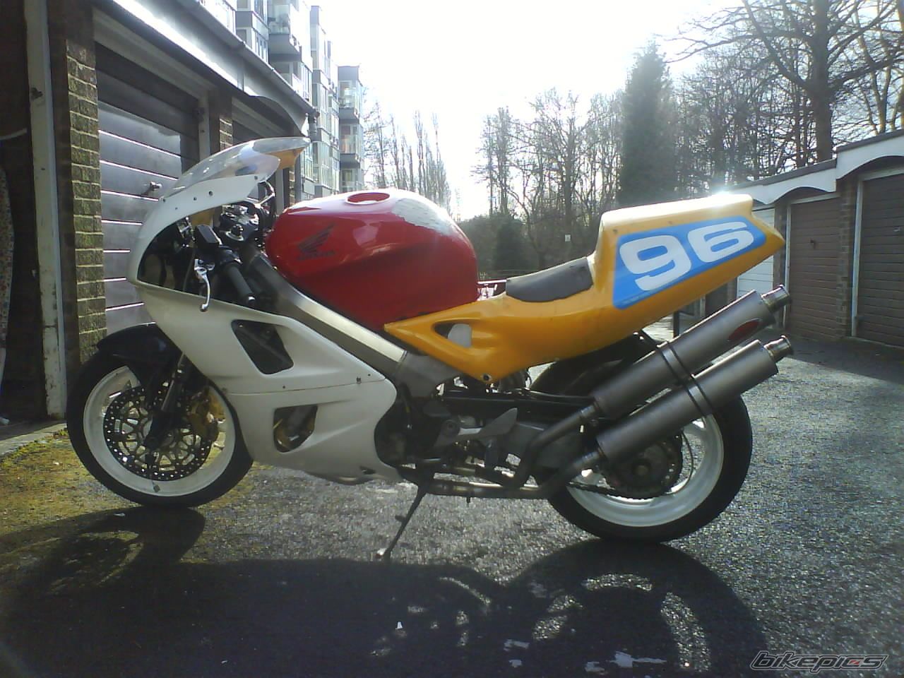 Photo 1213932