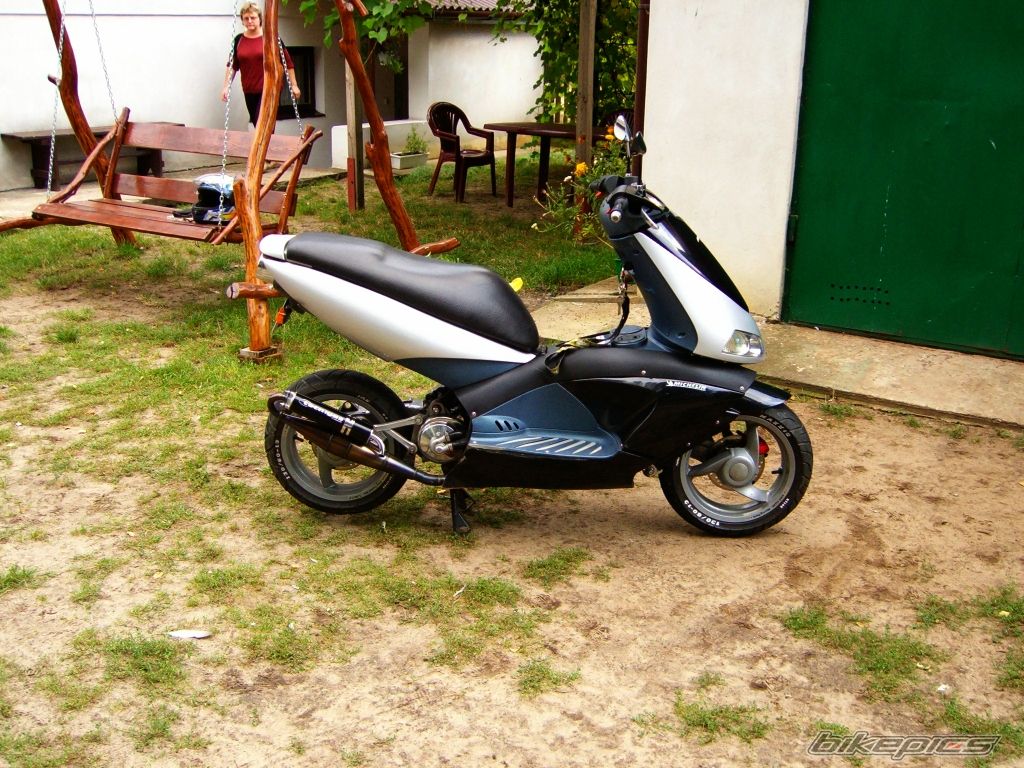 Photo 1214001