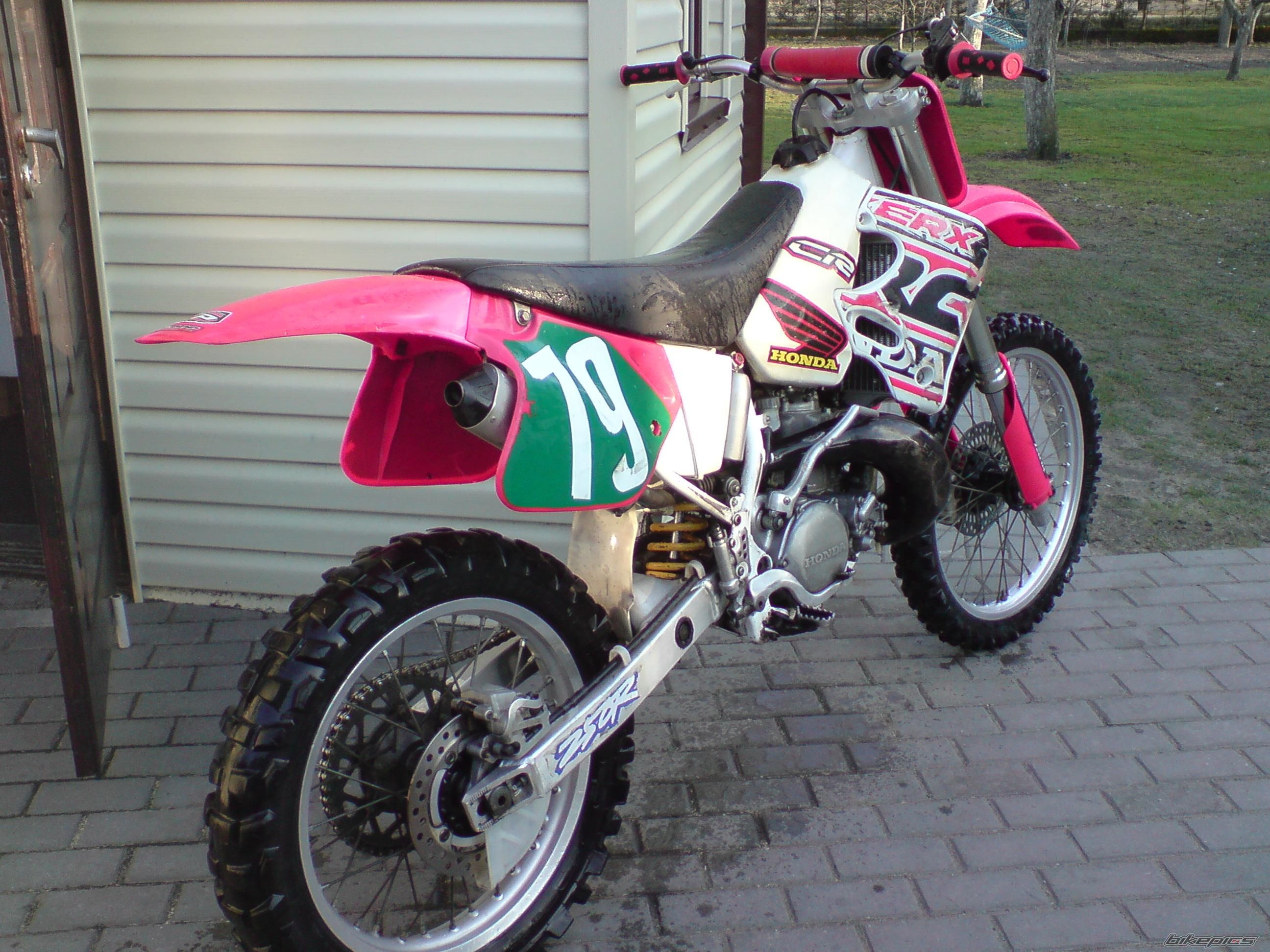 Photo 1214093