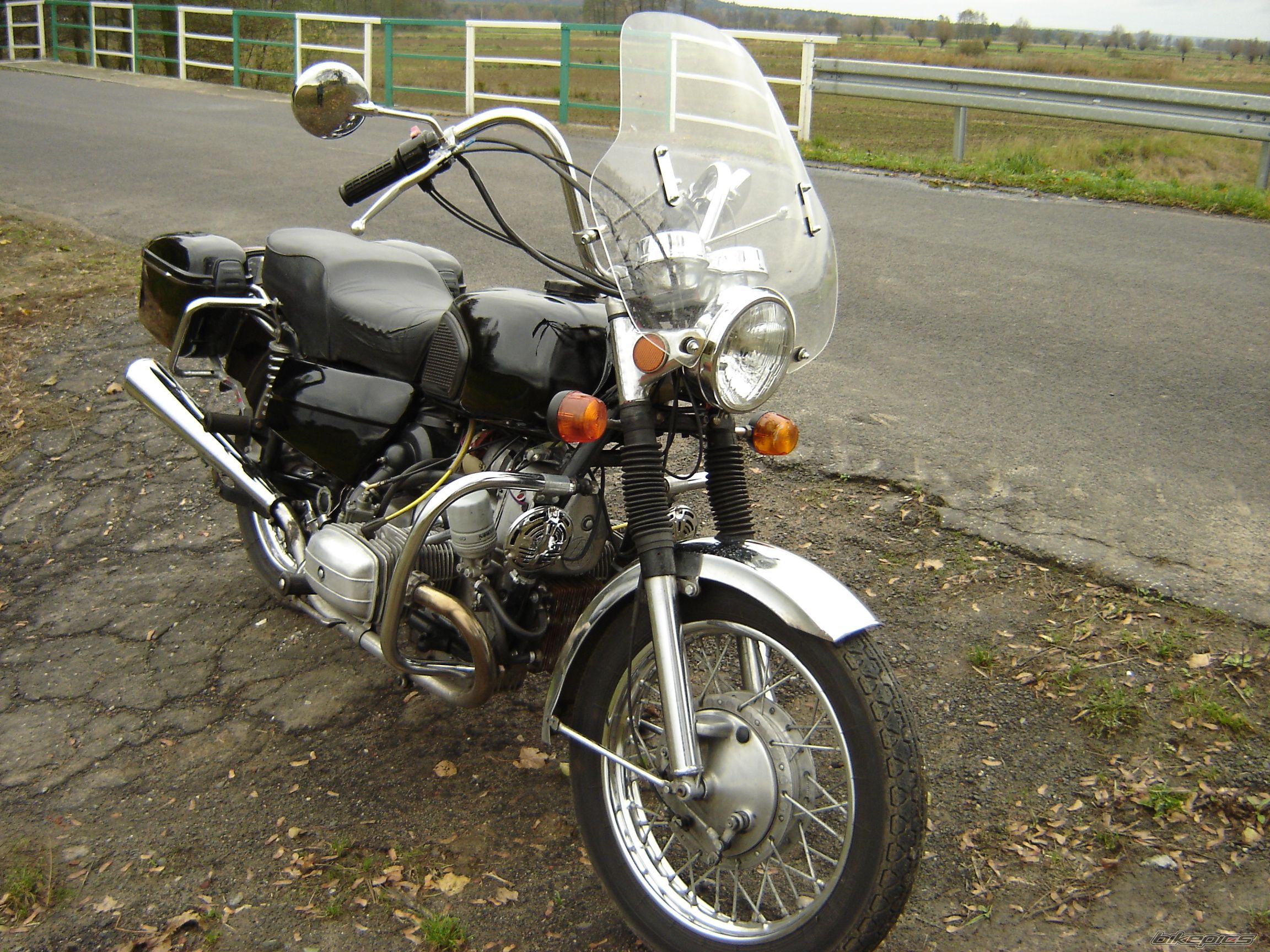 Photo 1214189