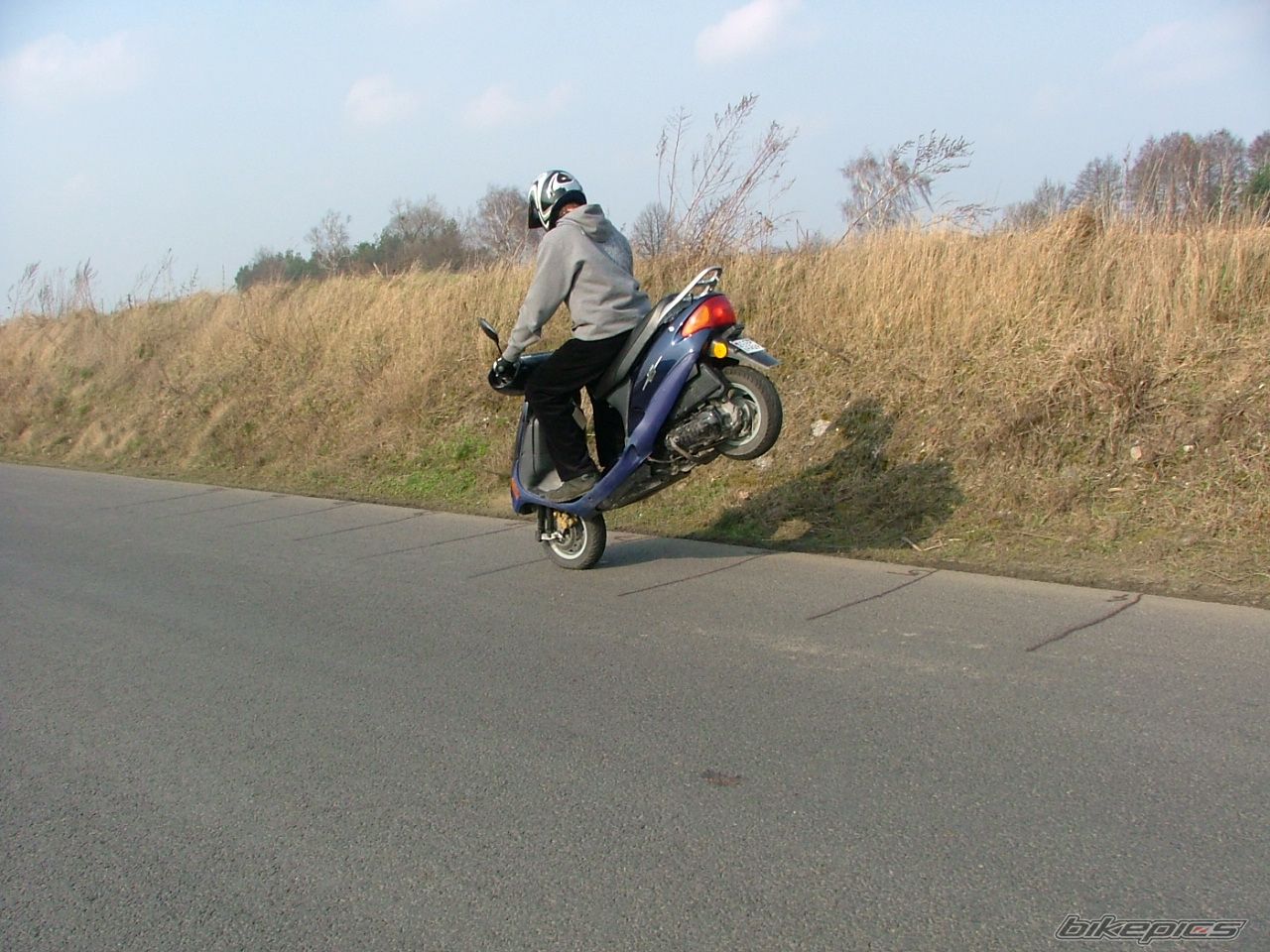 Photo 1214196