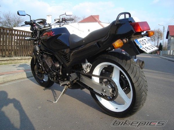 Photo 1214810
