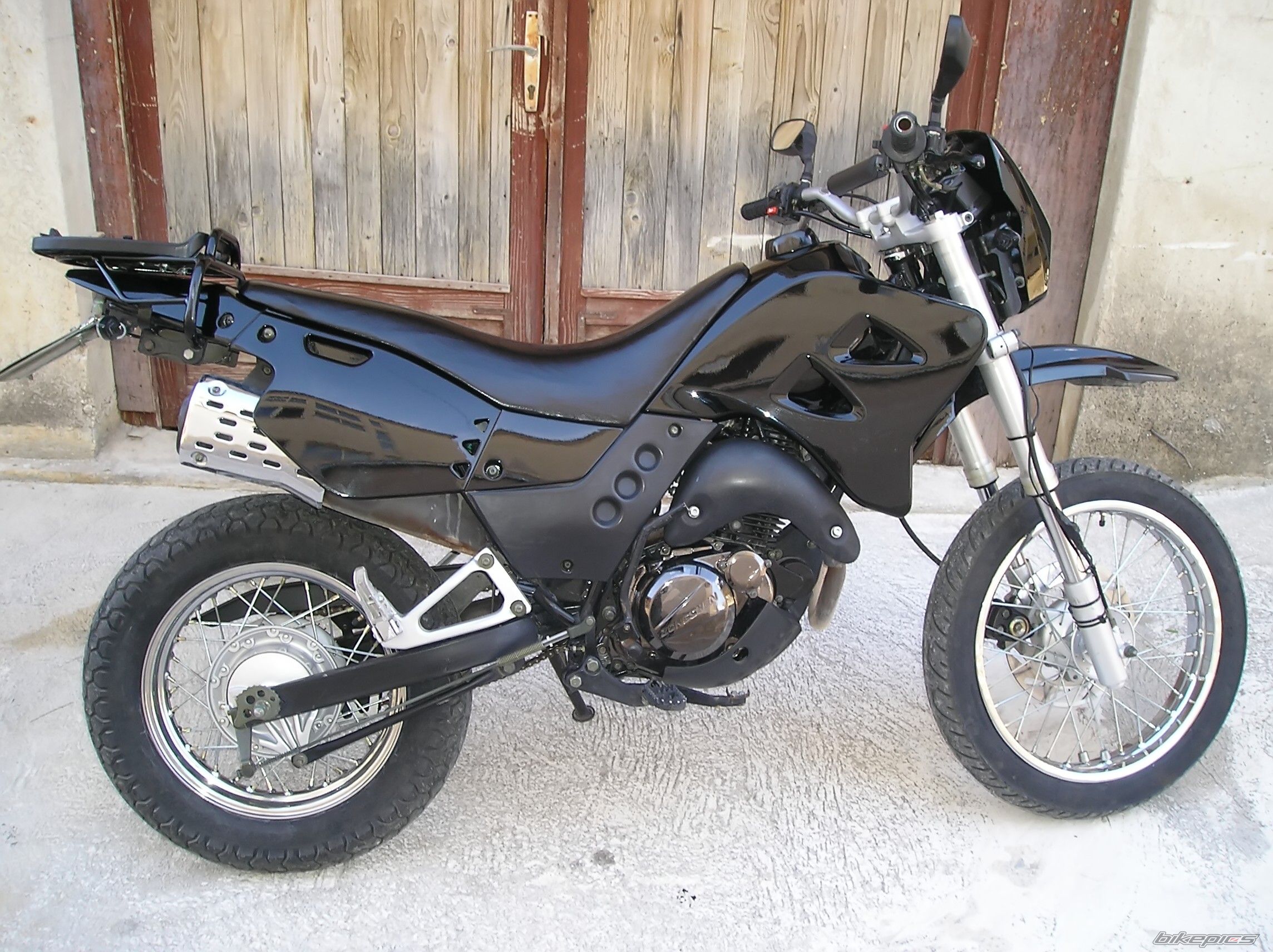 Photo 1214892