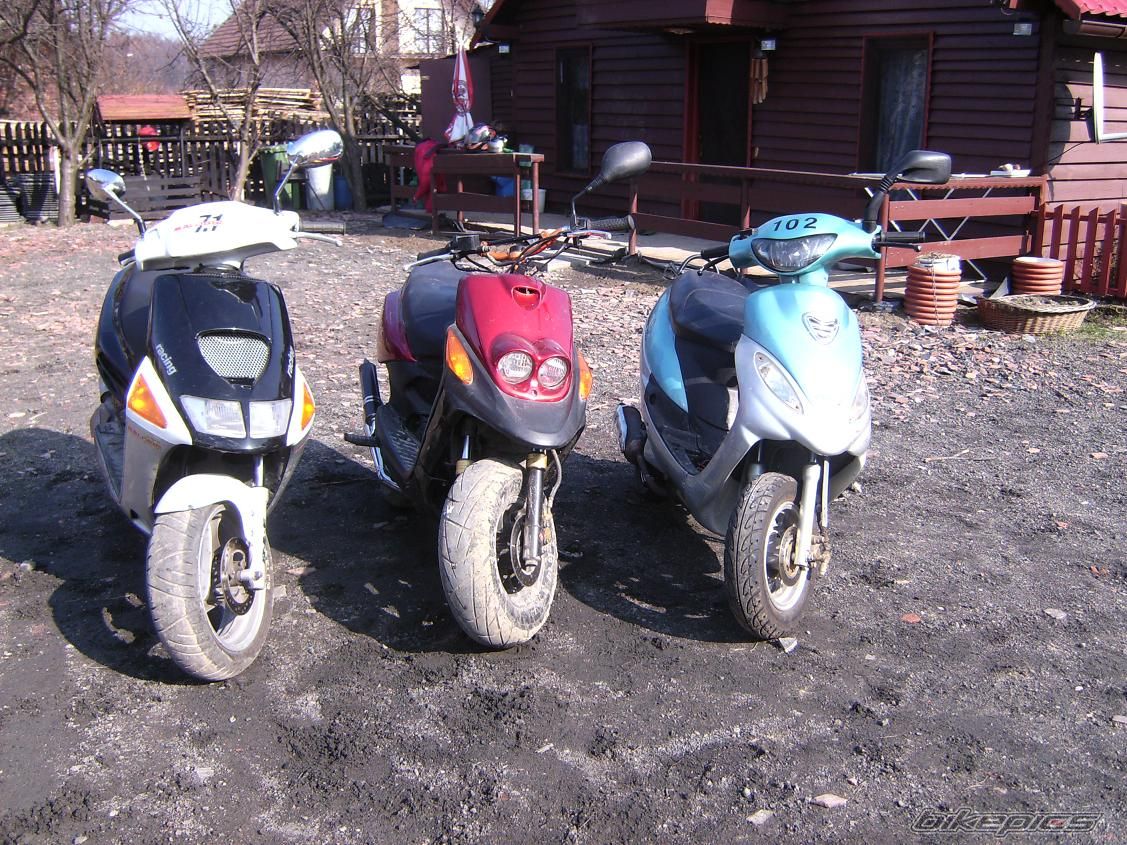 Photo 1215183