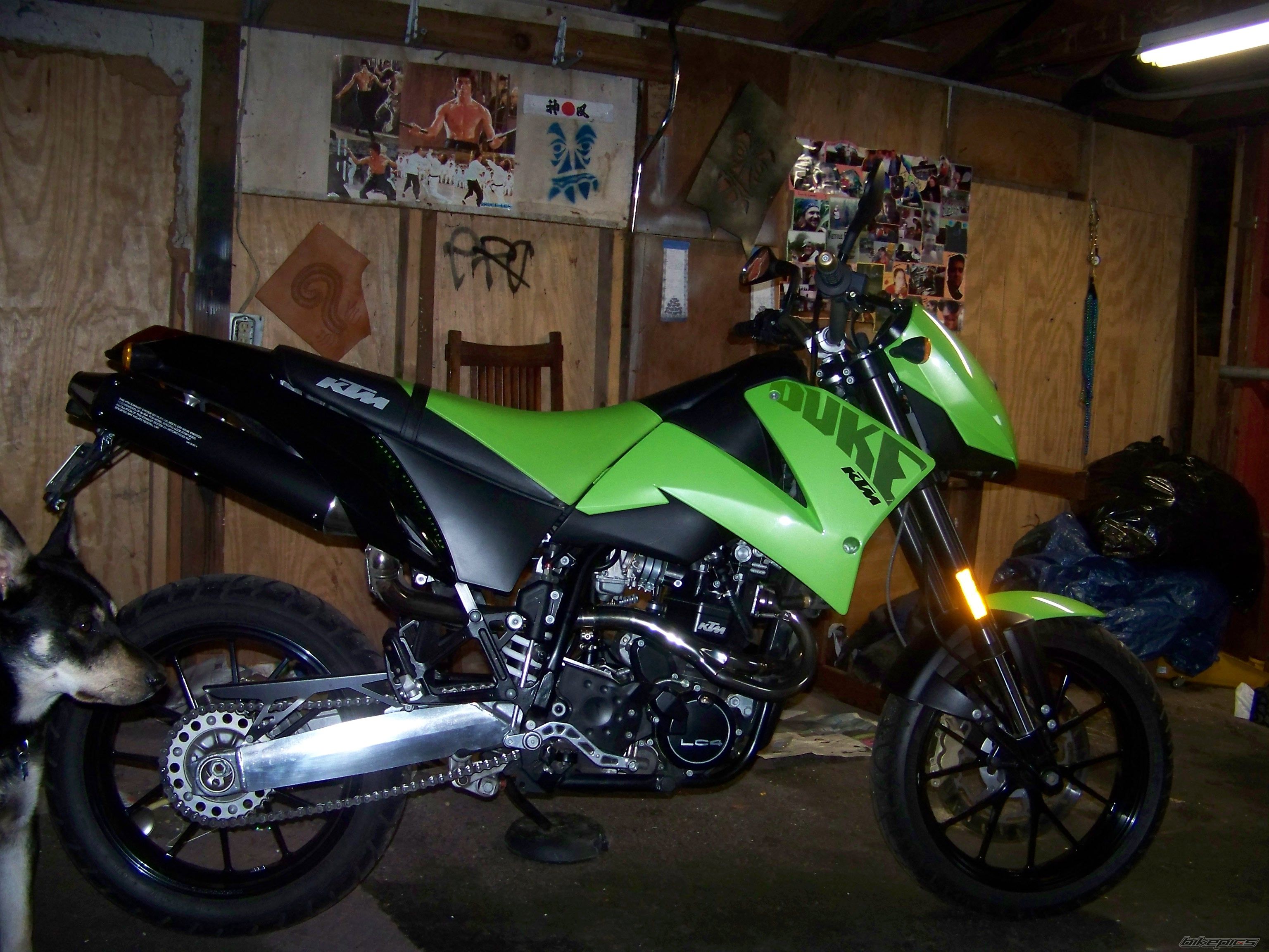 Photo 1215377