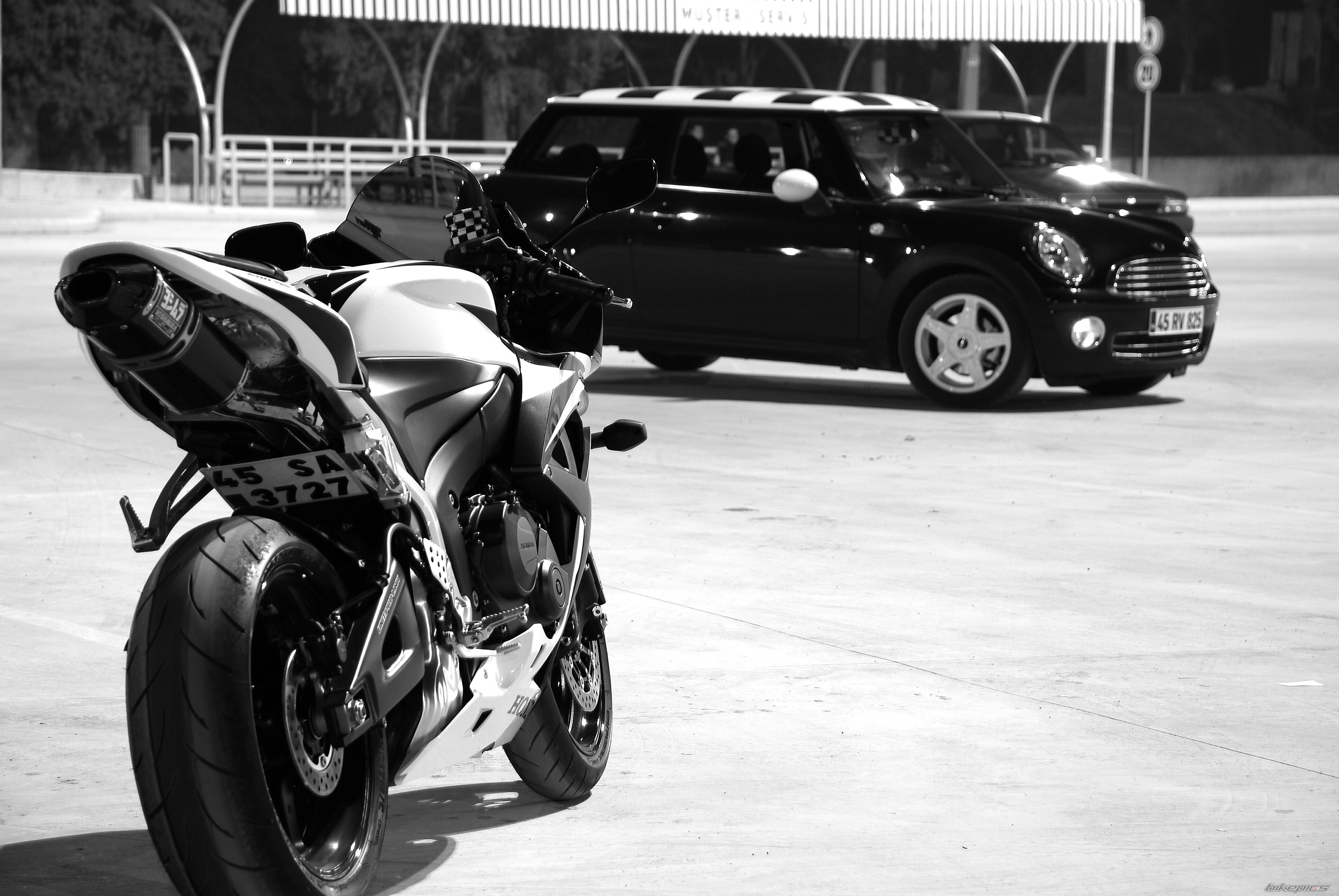 Bike Photo 1215559