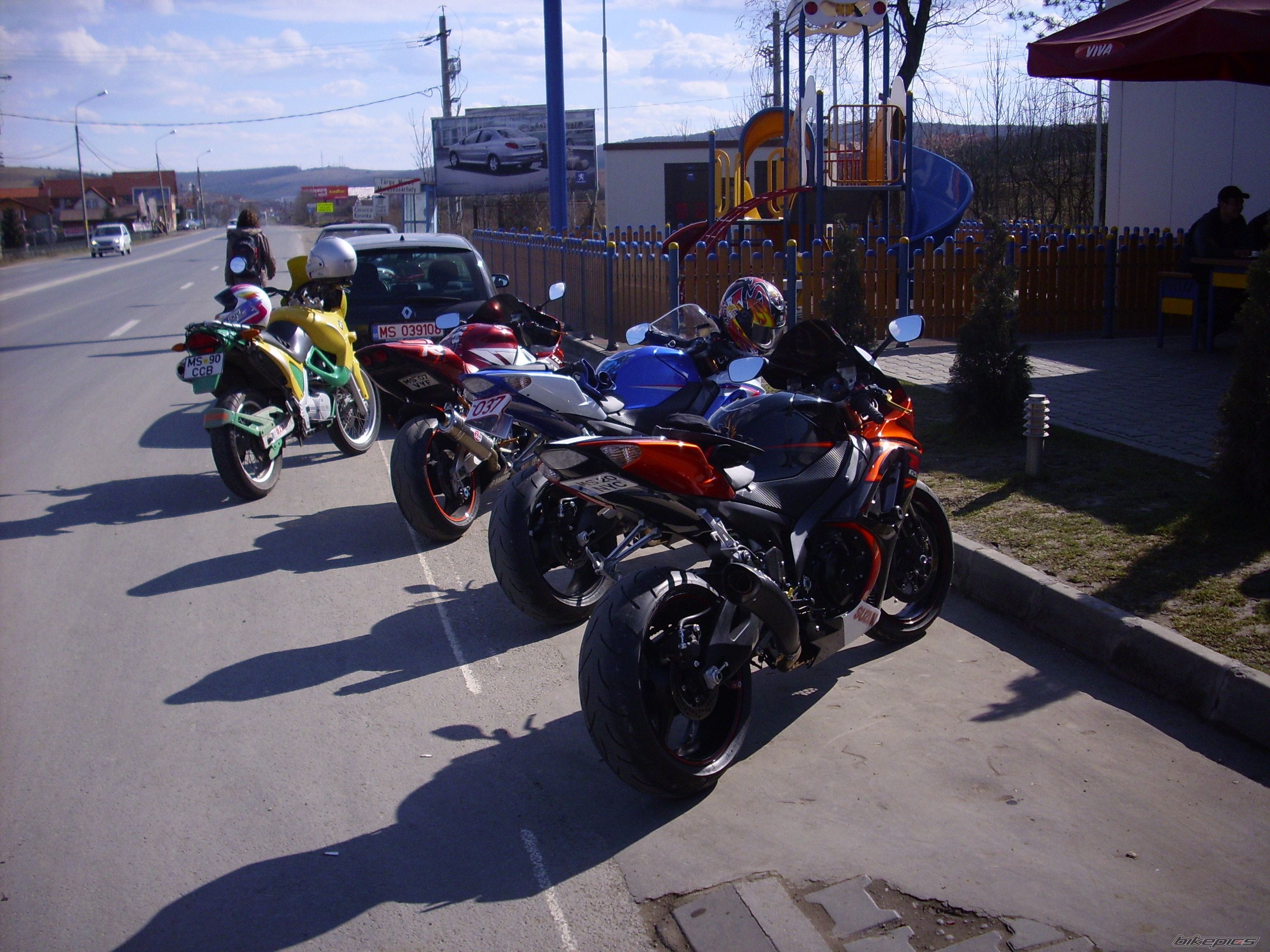 Photo 1215579