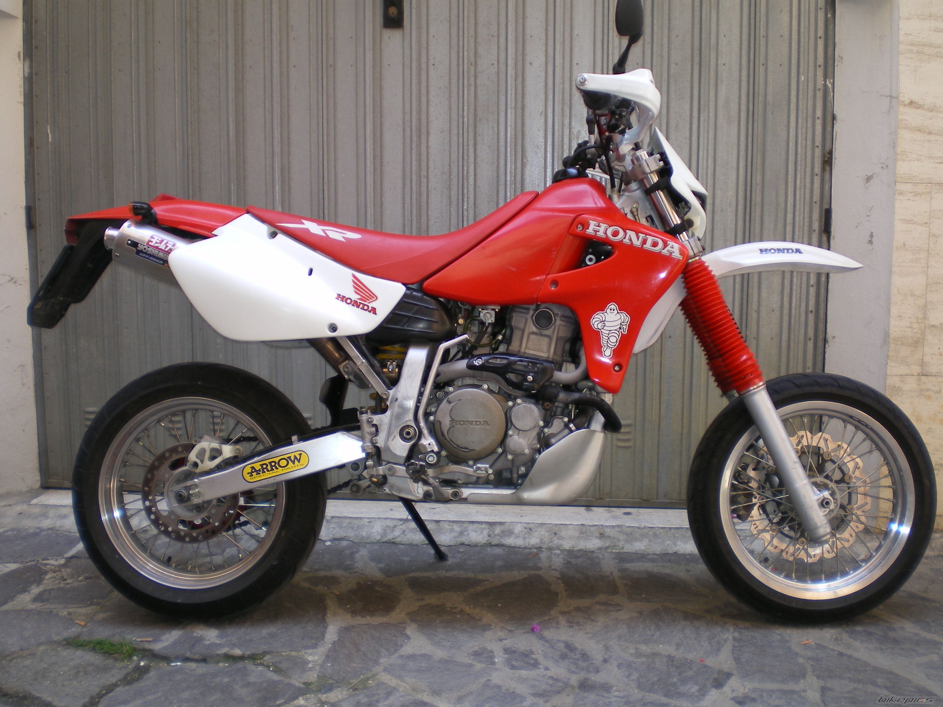 Photo 1215624