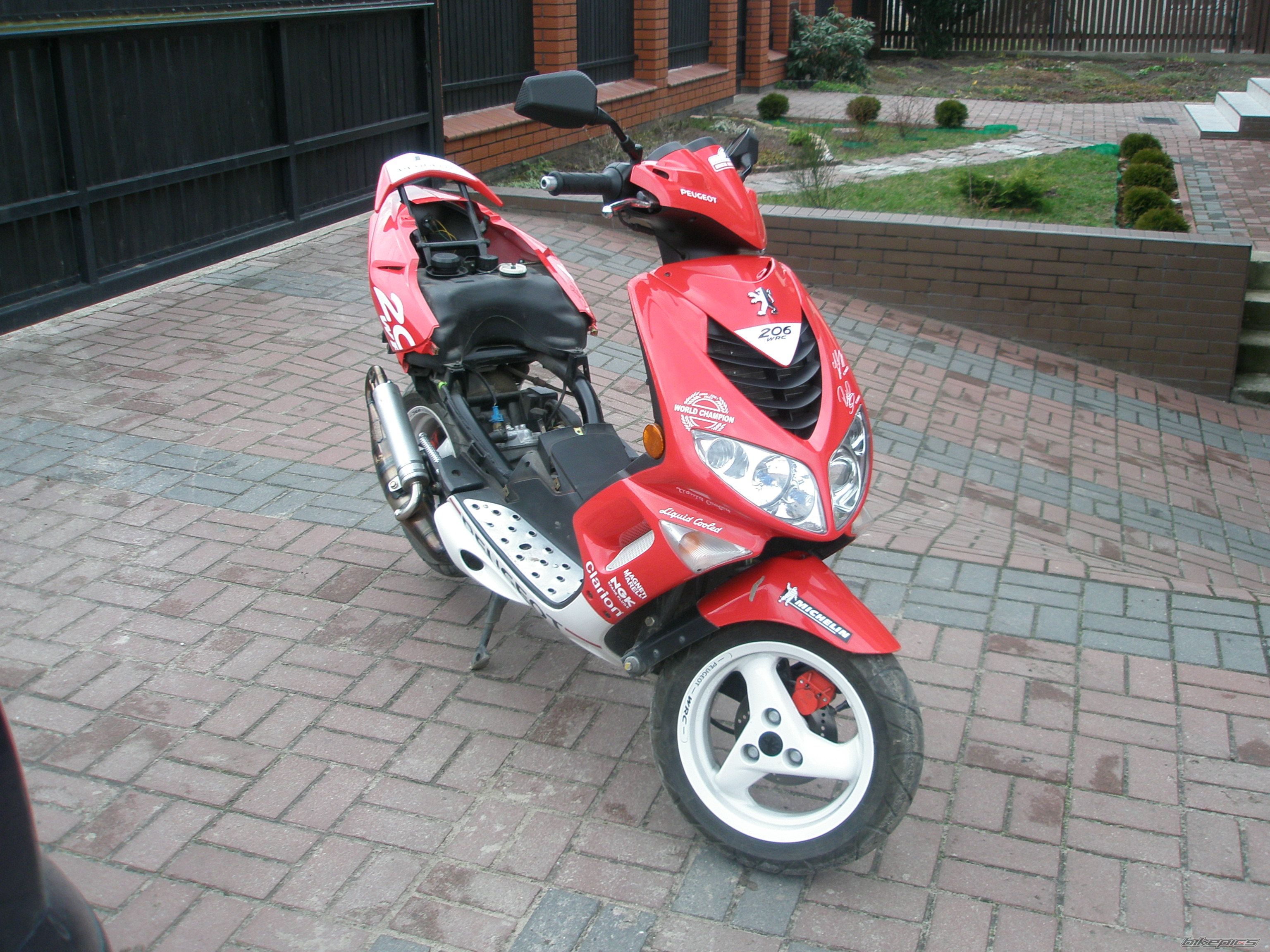 Photo 1215889