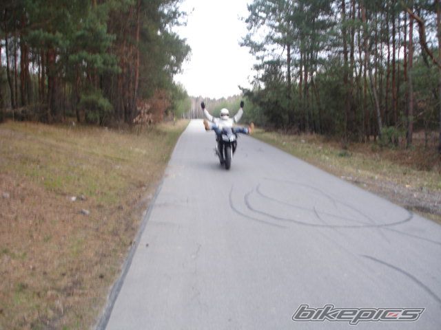 Photo 1215898