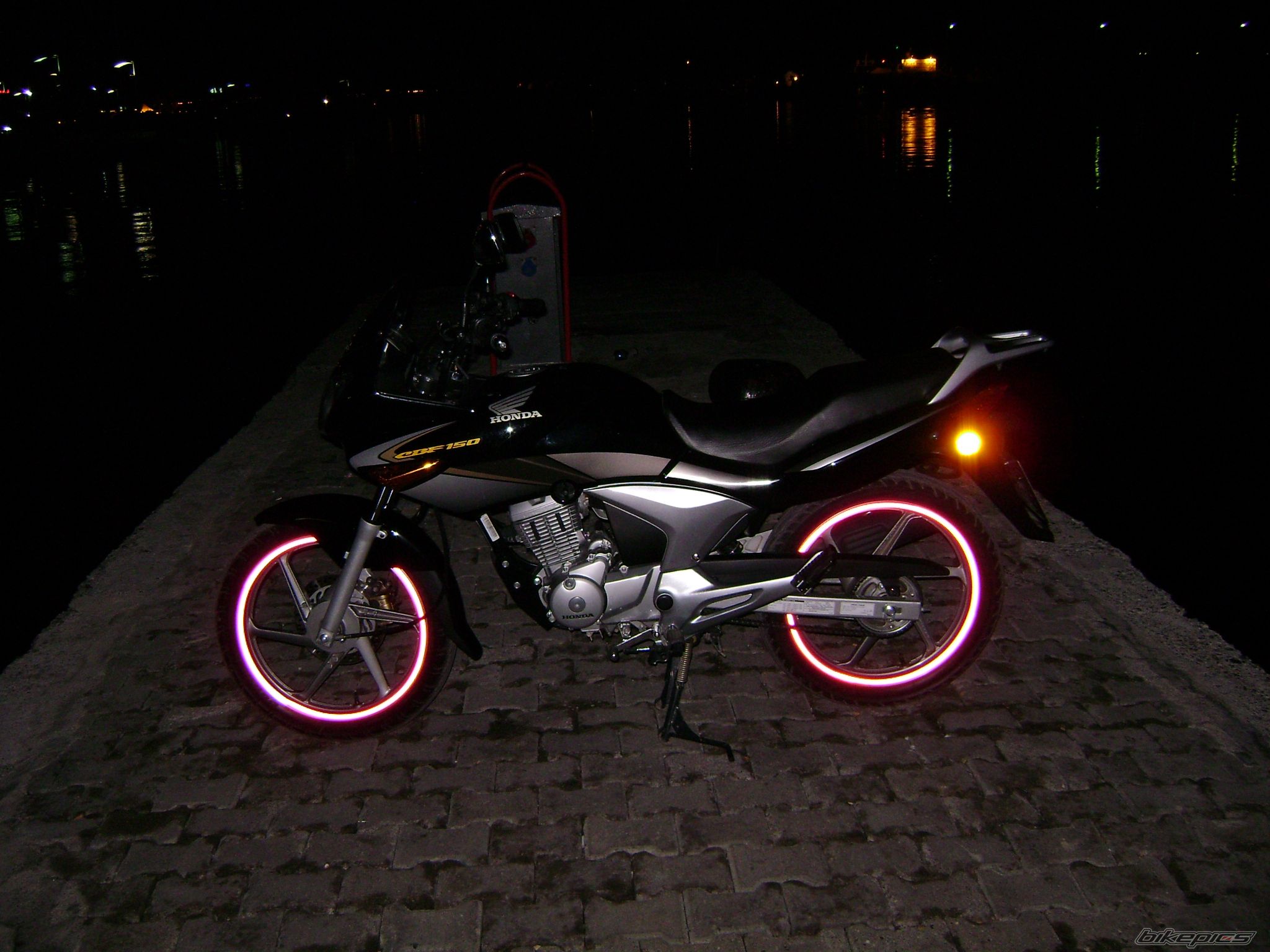 Photo 1215906