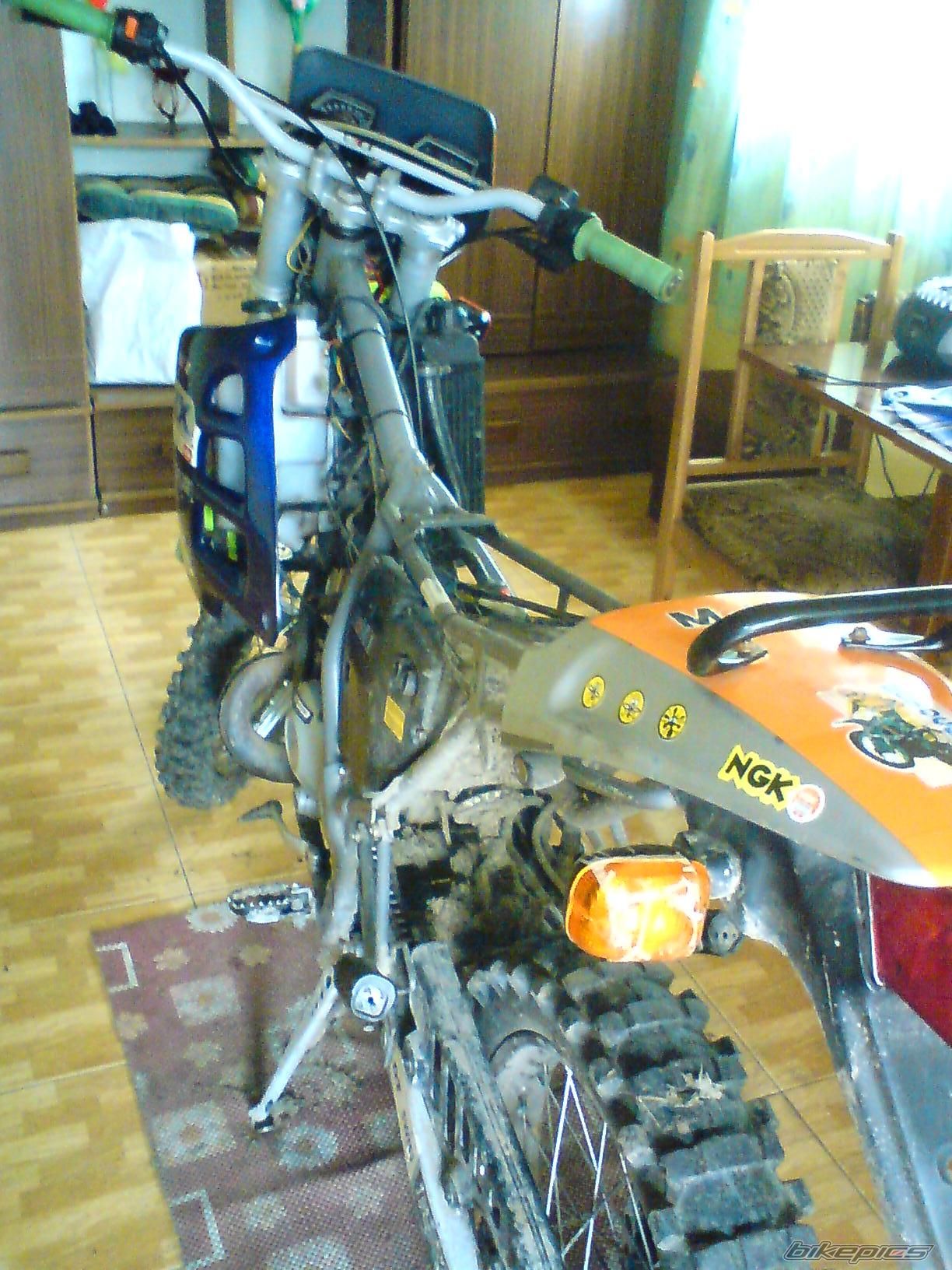 Photo 1215940