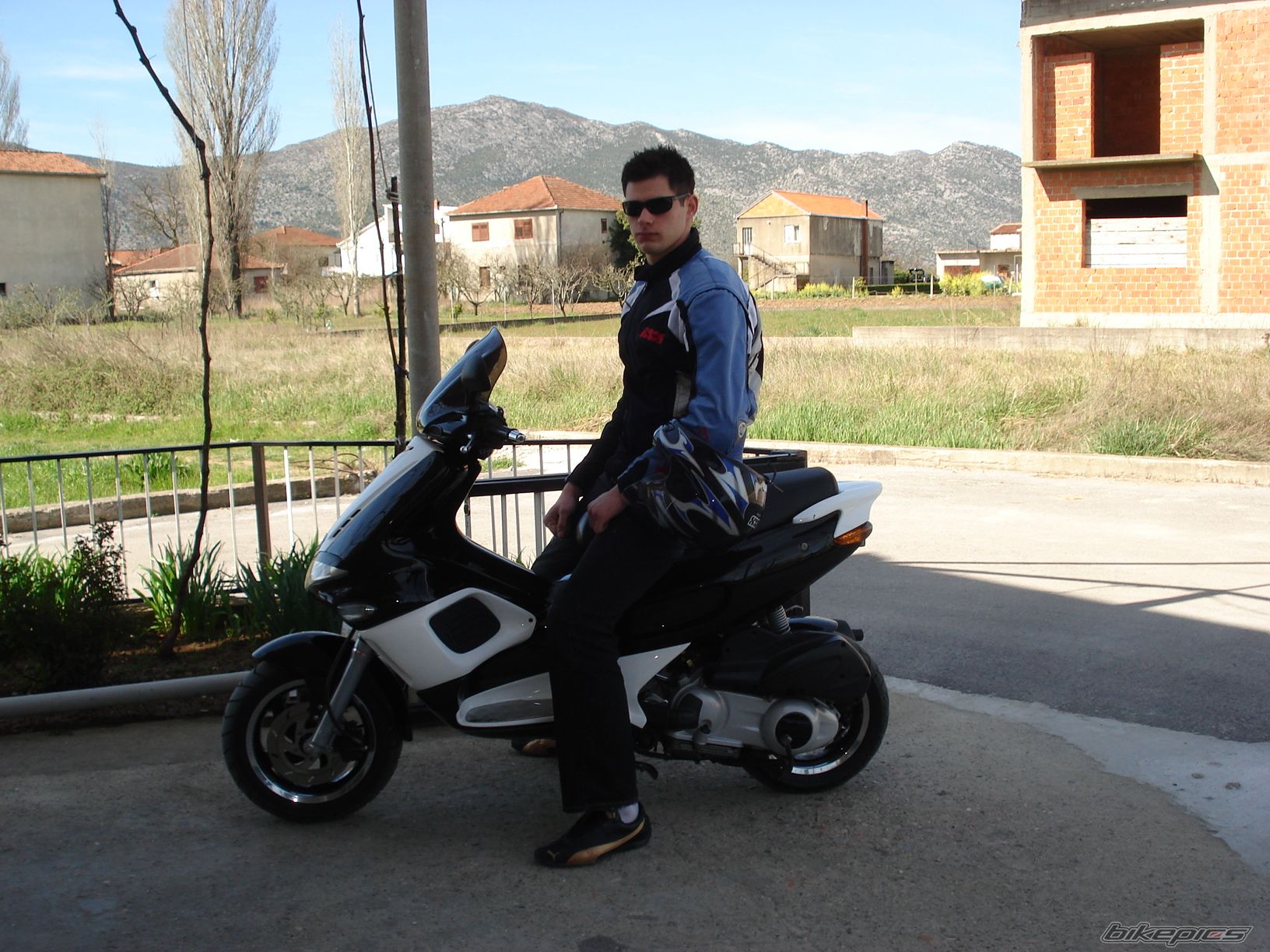 Bike Photo 1215982
