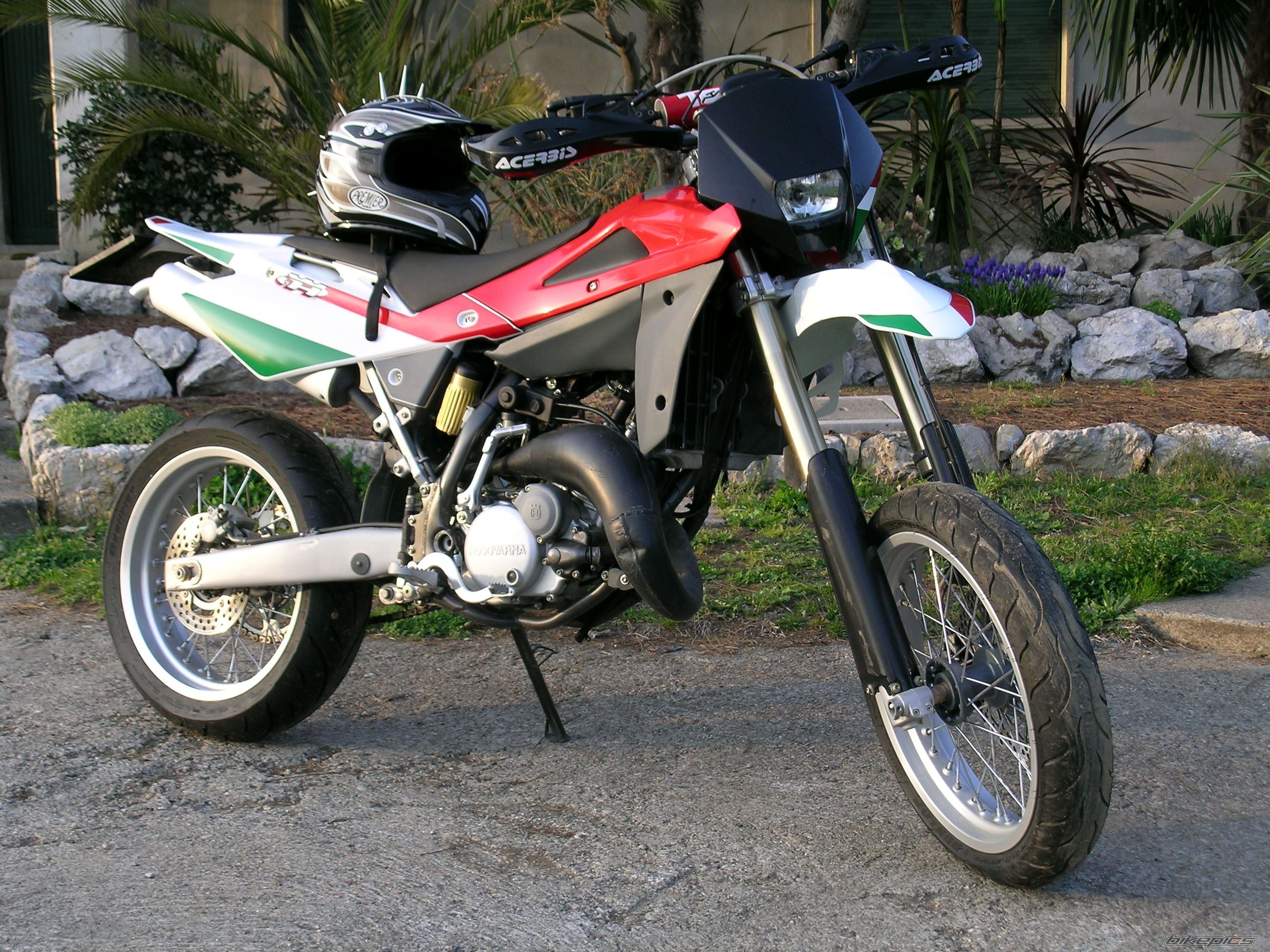 Photo 1216137
