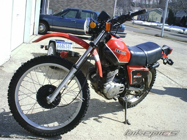 Photo 1216169