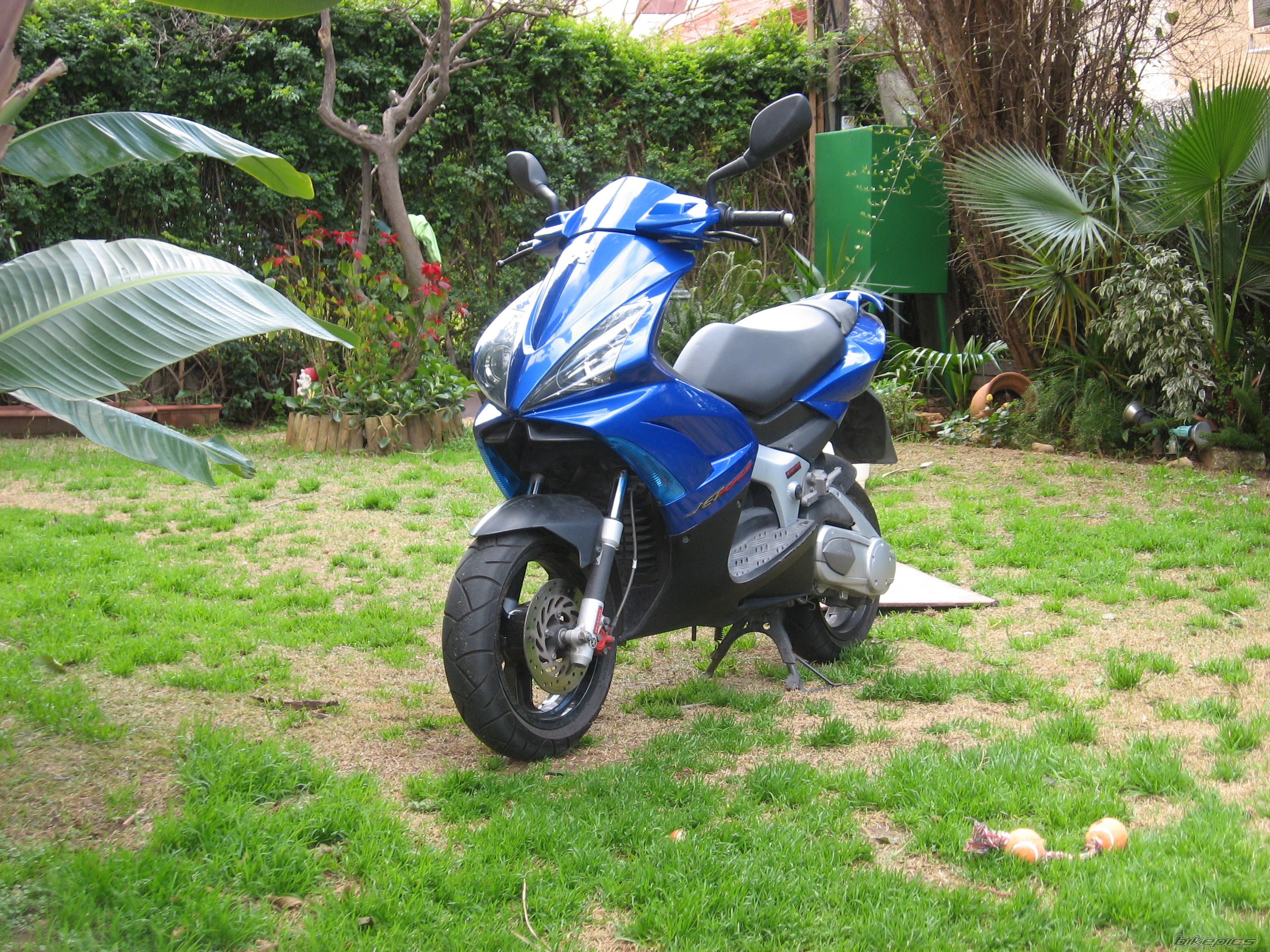 Bike Photo 1216476