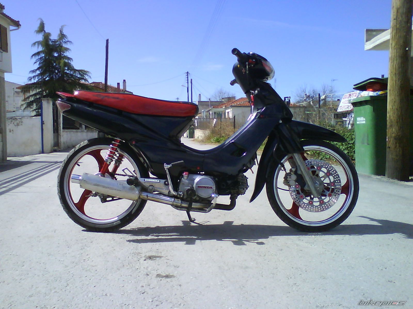 Photo 1216585