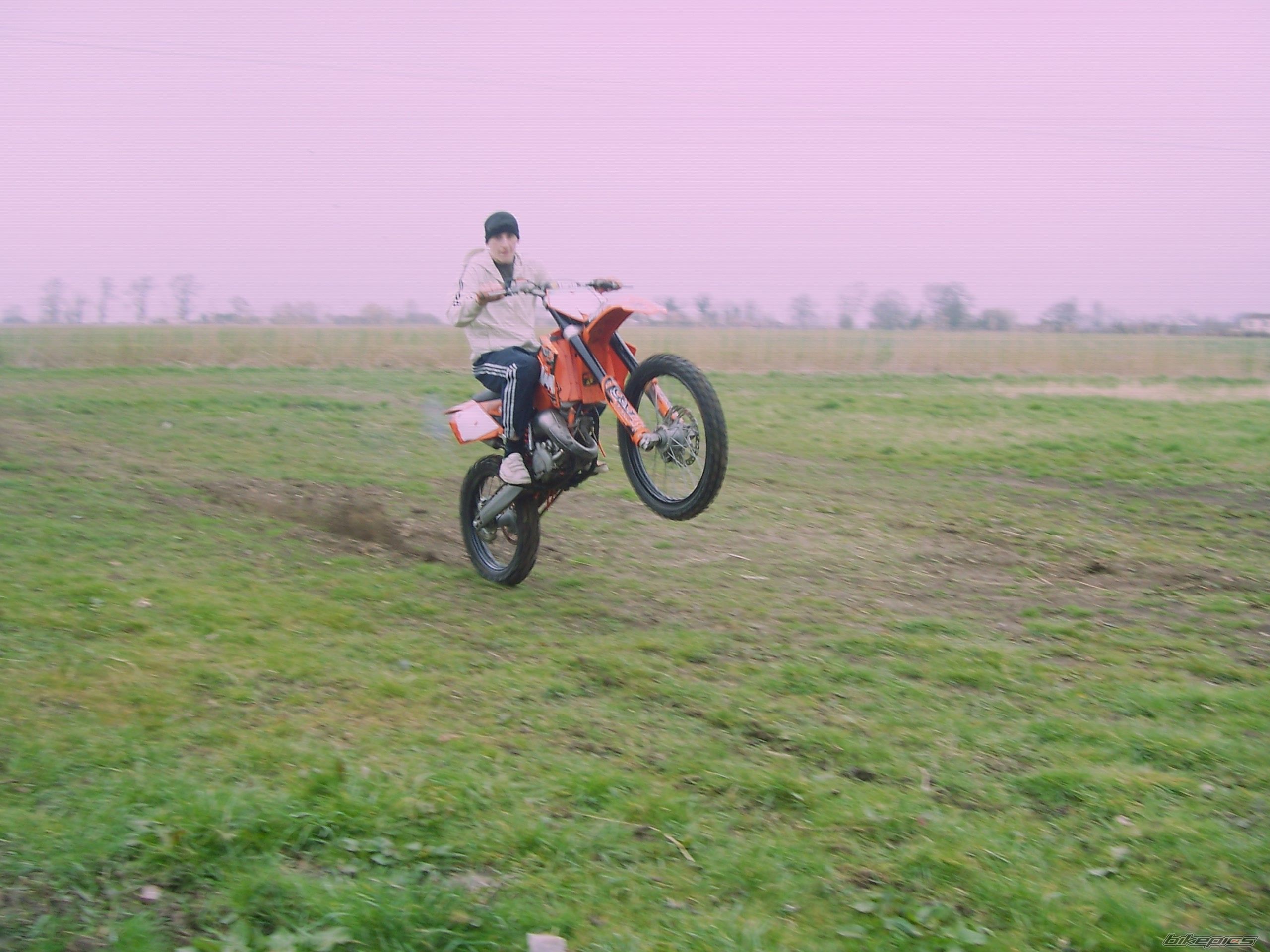 Bike Photo 1216643