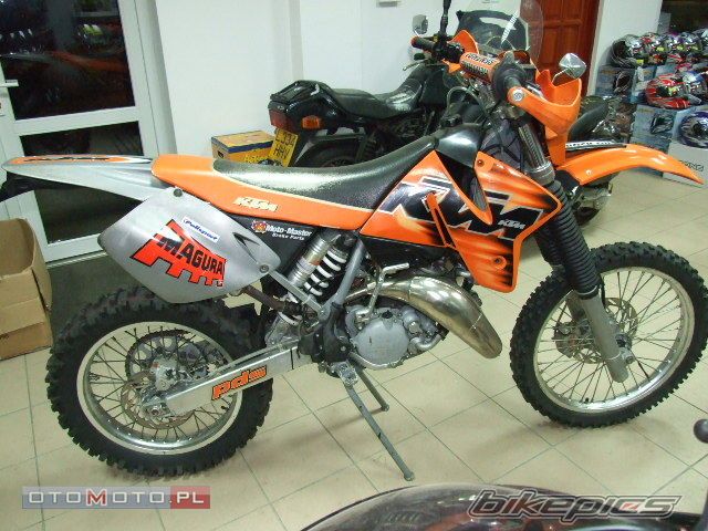 Photo 1217182