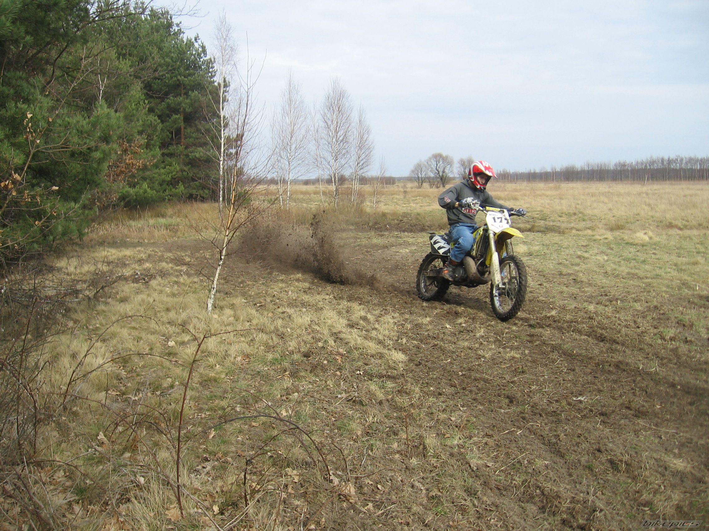 Photo 1218410