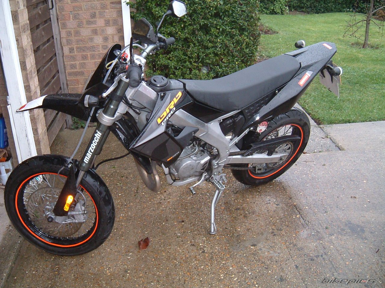 Photo 1218536