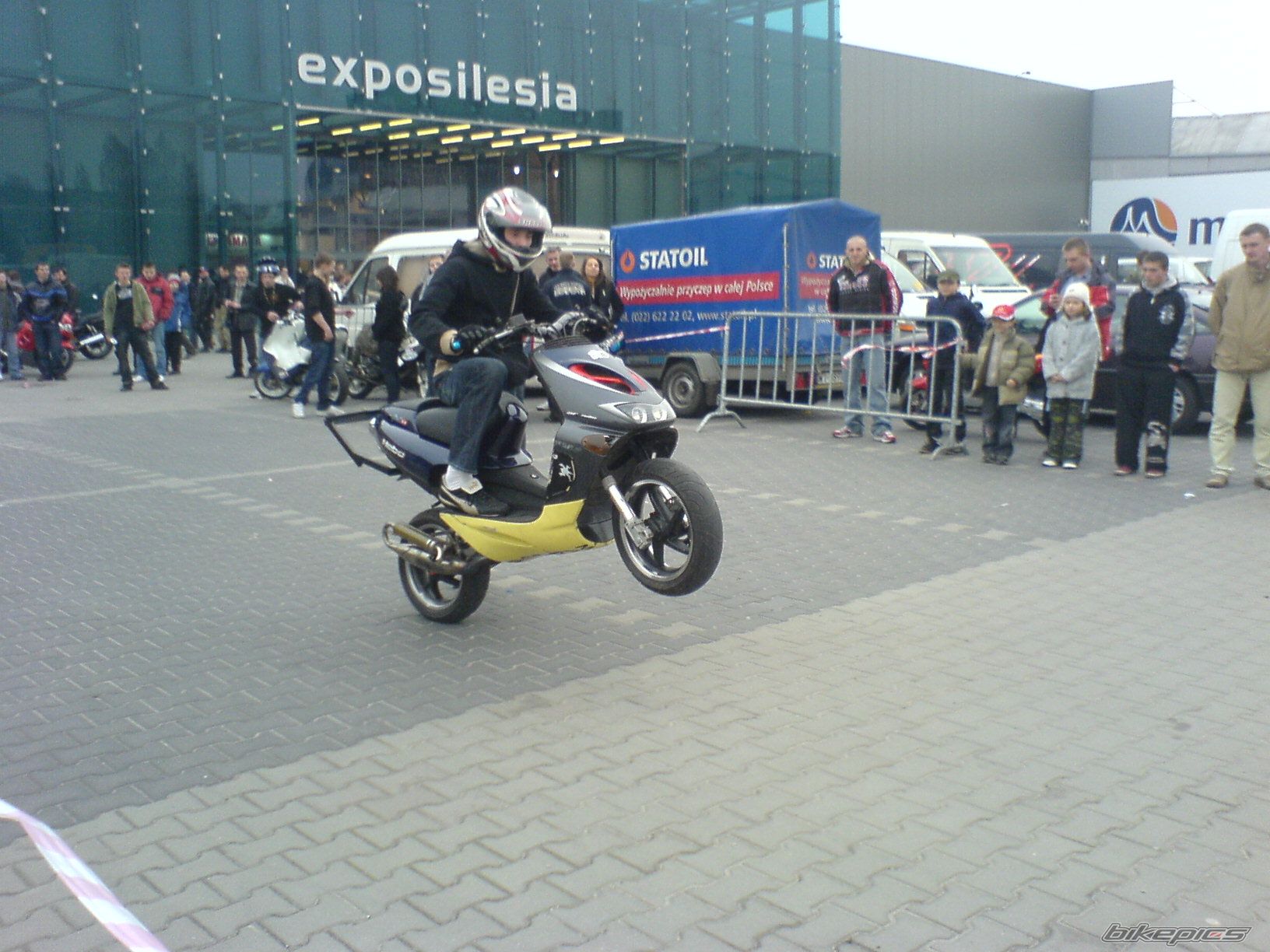 Photo 1218608