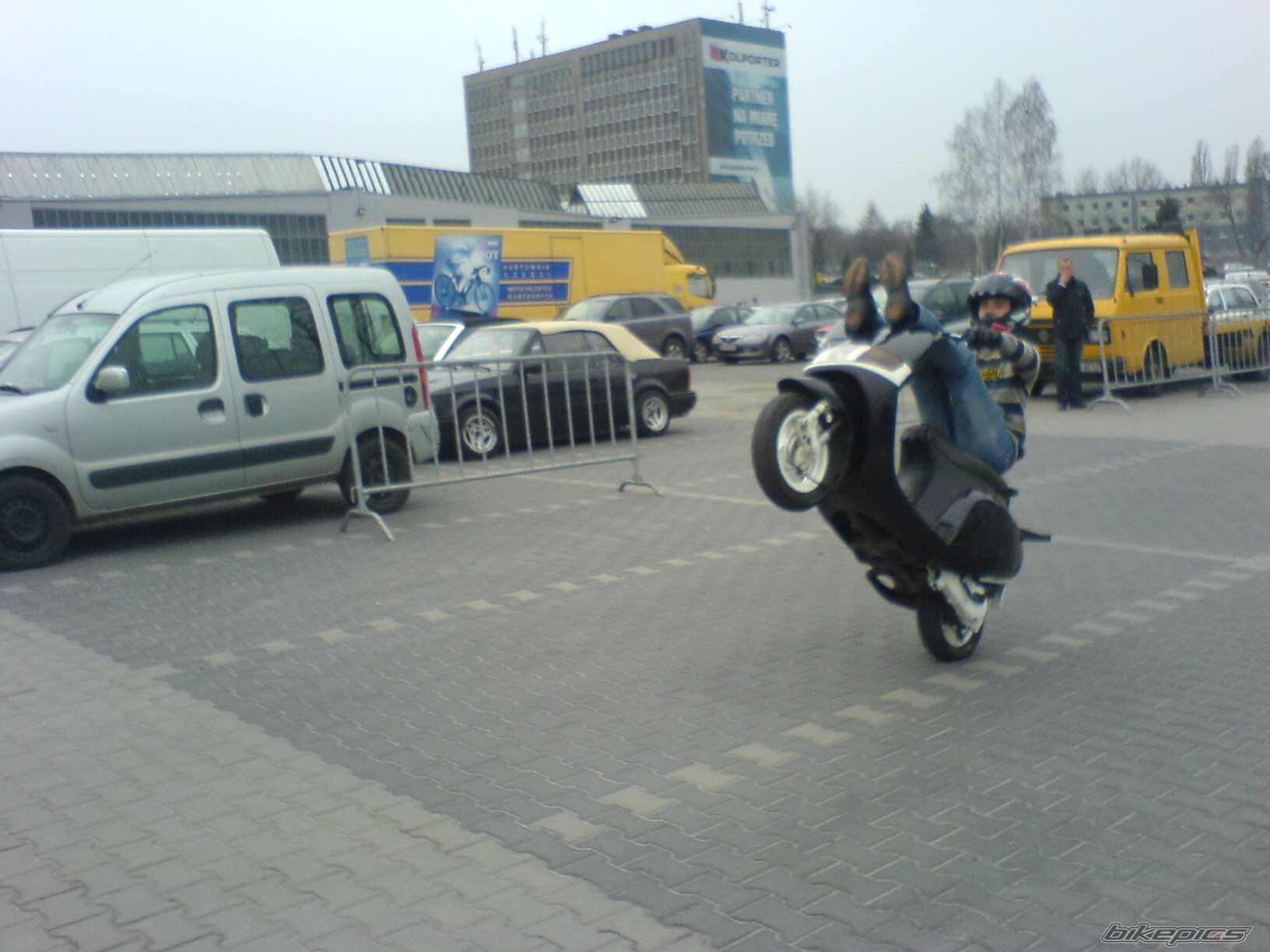 Photo 1218642
