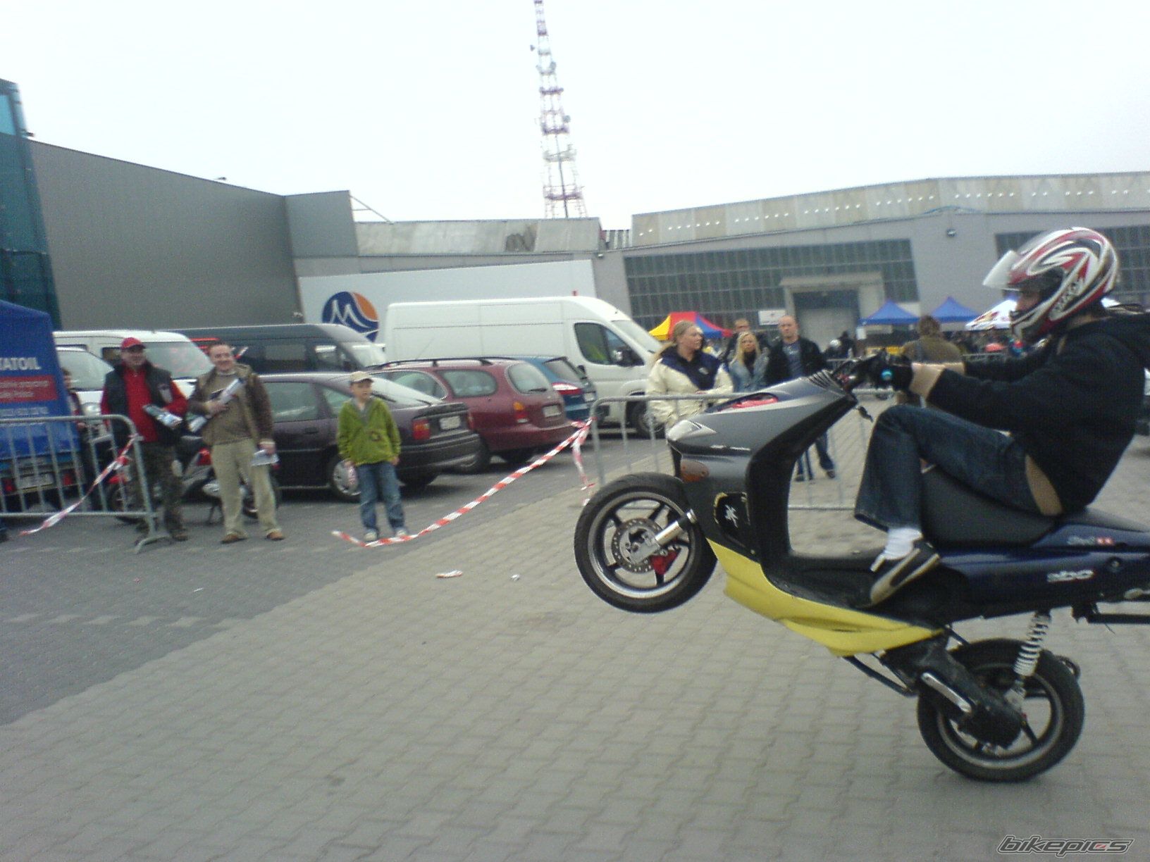 Photo 1218645