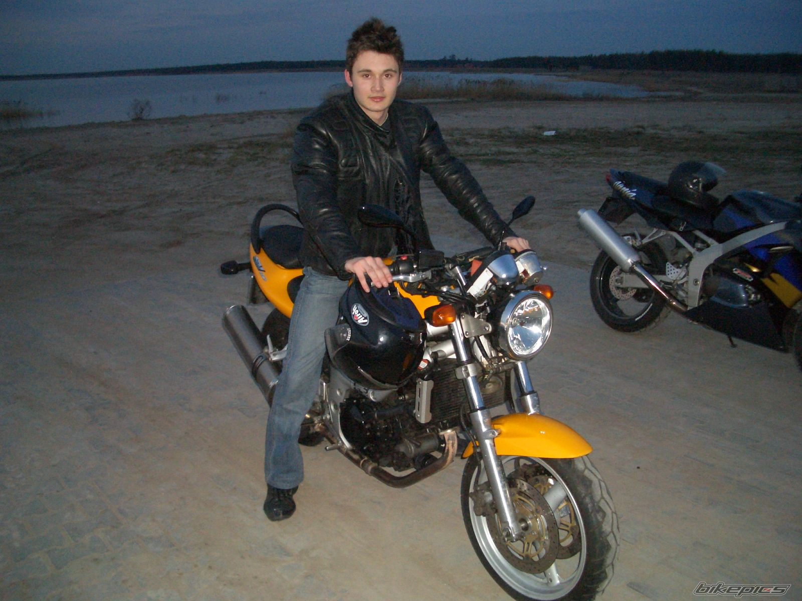 Bike Photo 1218649