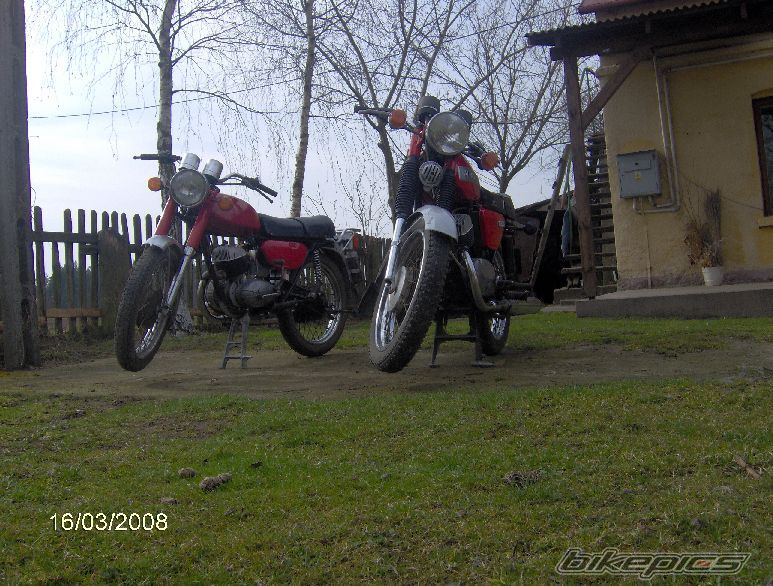 Photo 1218679