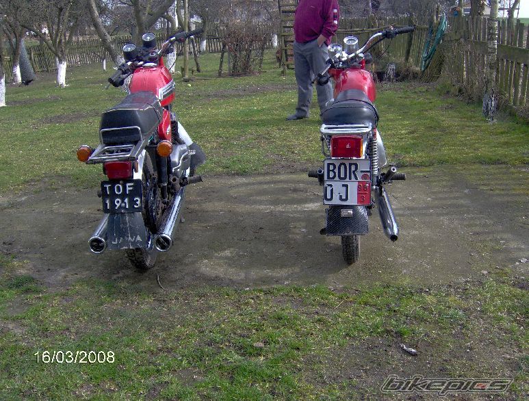 Photo 1218695