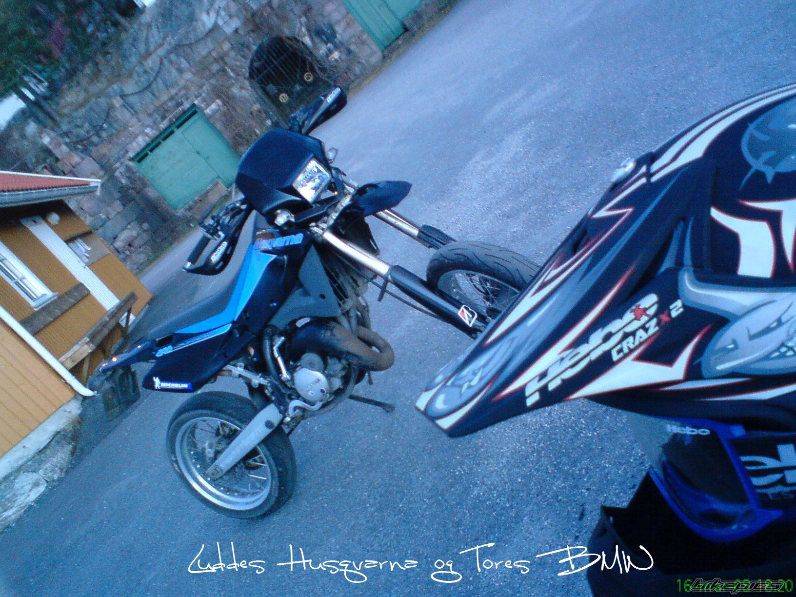 Photo 1219170