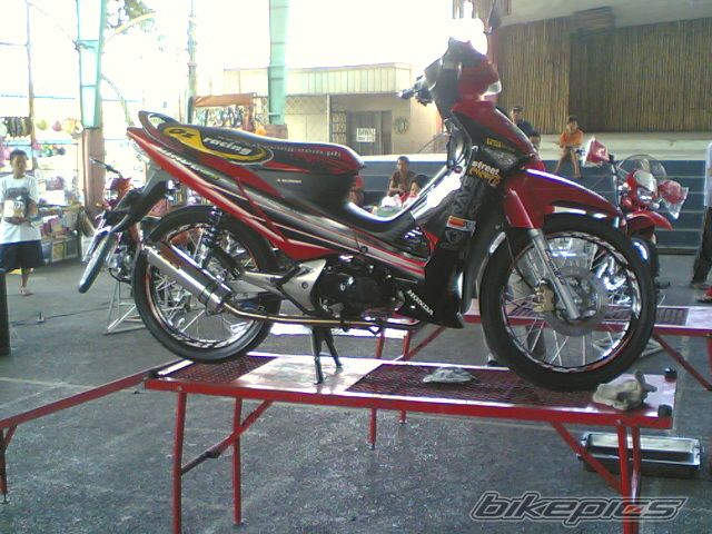 Photo 1219616