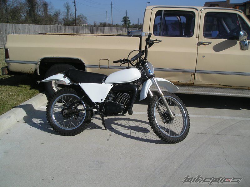Photo 1219621