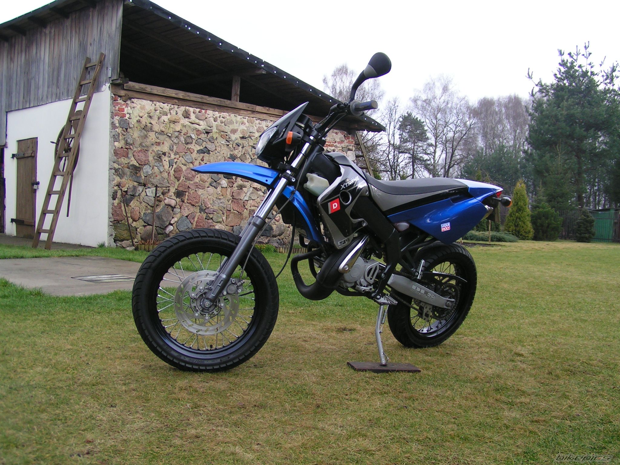 Photo 1219674