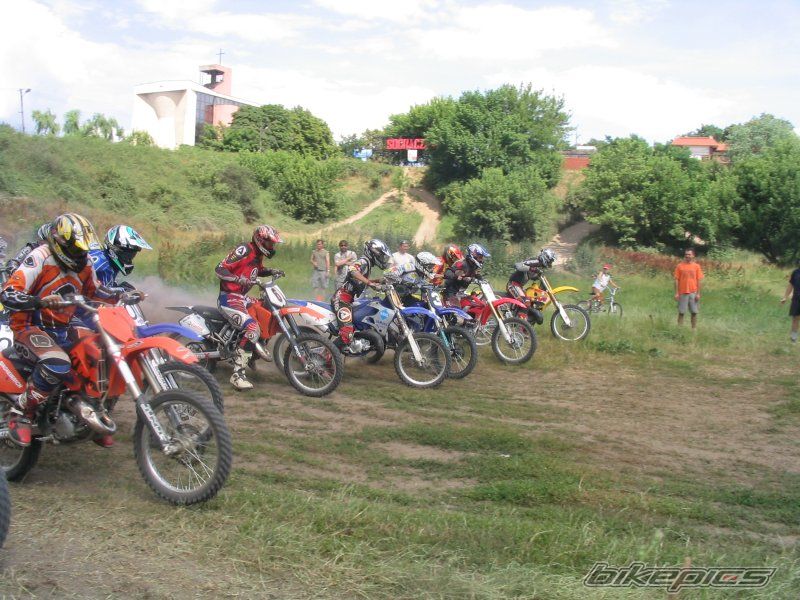 Photo 1219796