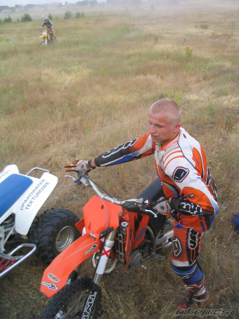 Photo 1219799